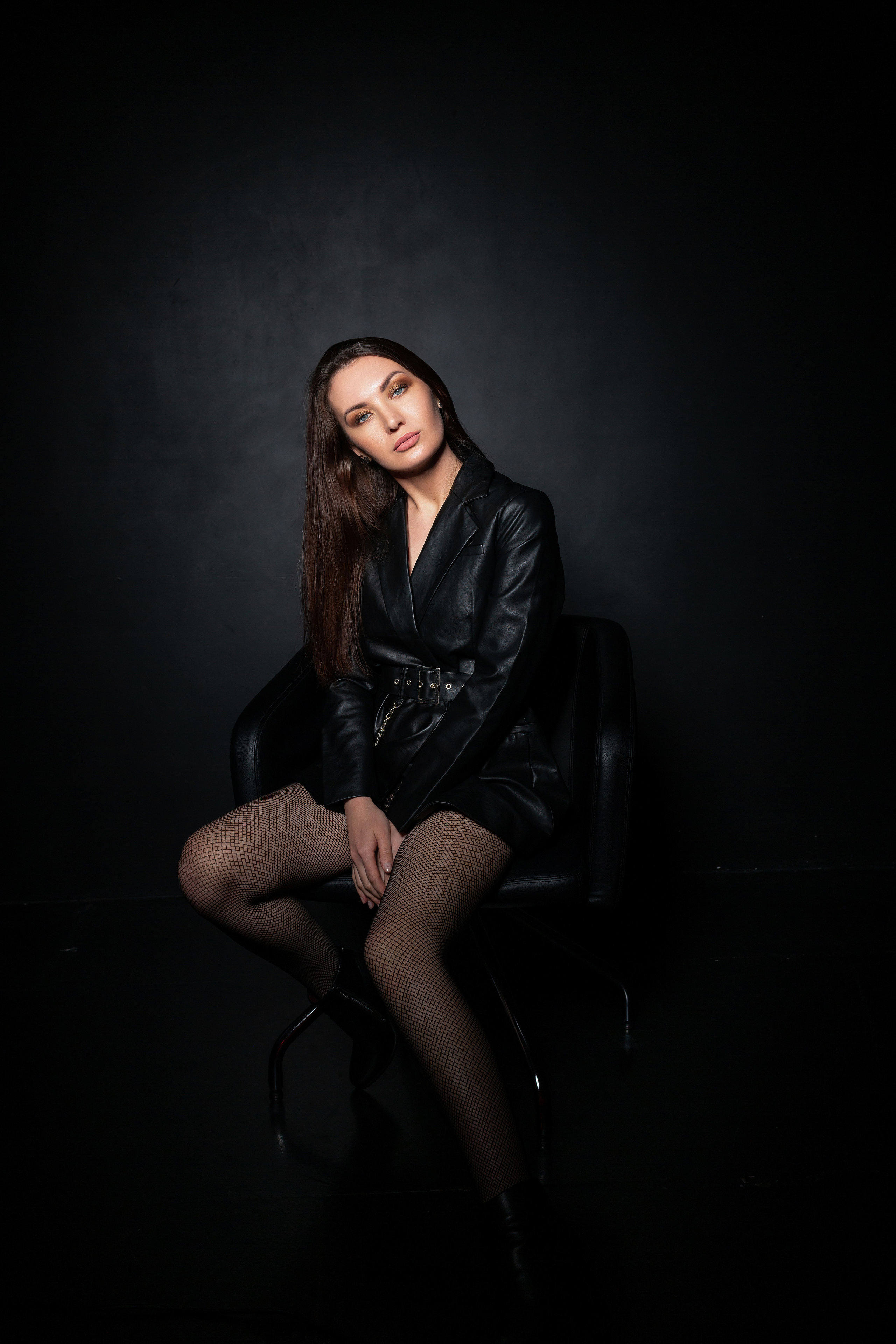 Индивидуальная фотосессия Эльвиры. Женский фотограф в Оренбурге Ирина Заводчикова