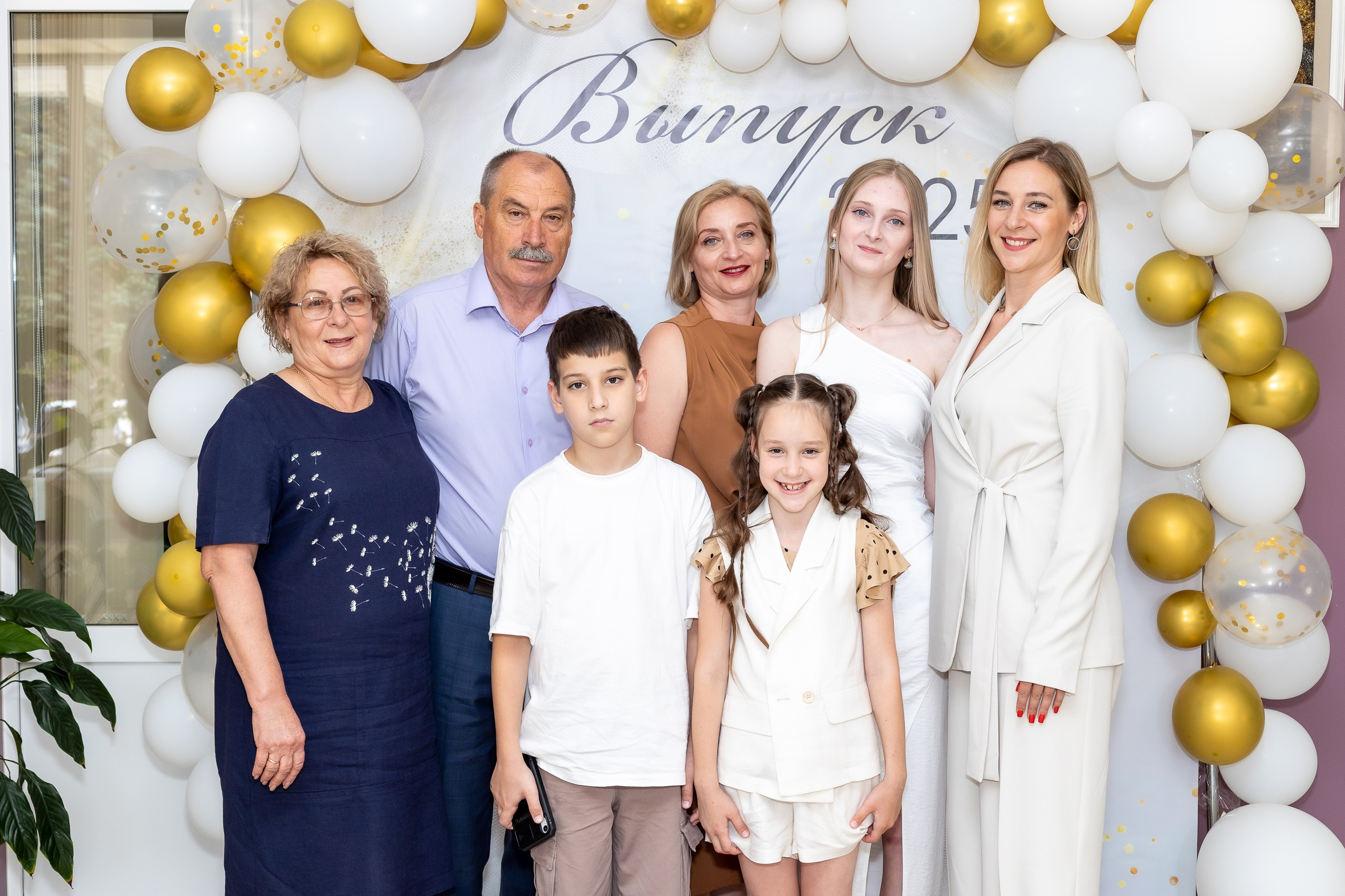 Вручение аттестата 2025. Выпускные альбомы Майкоп, Краснодар Елена Золотарева