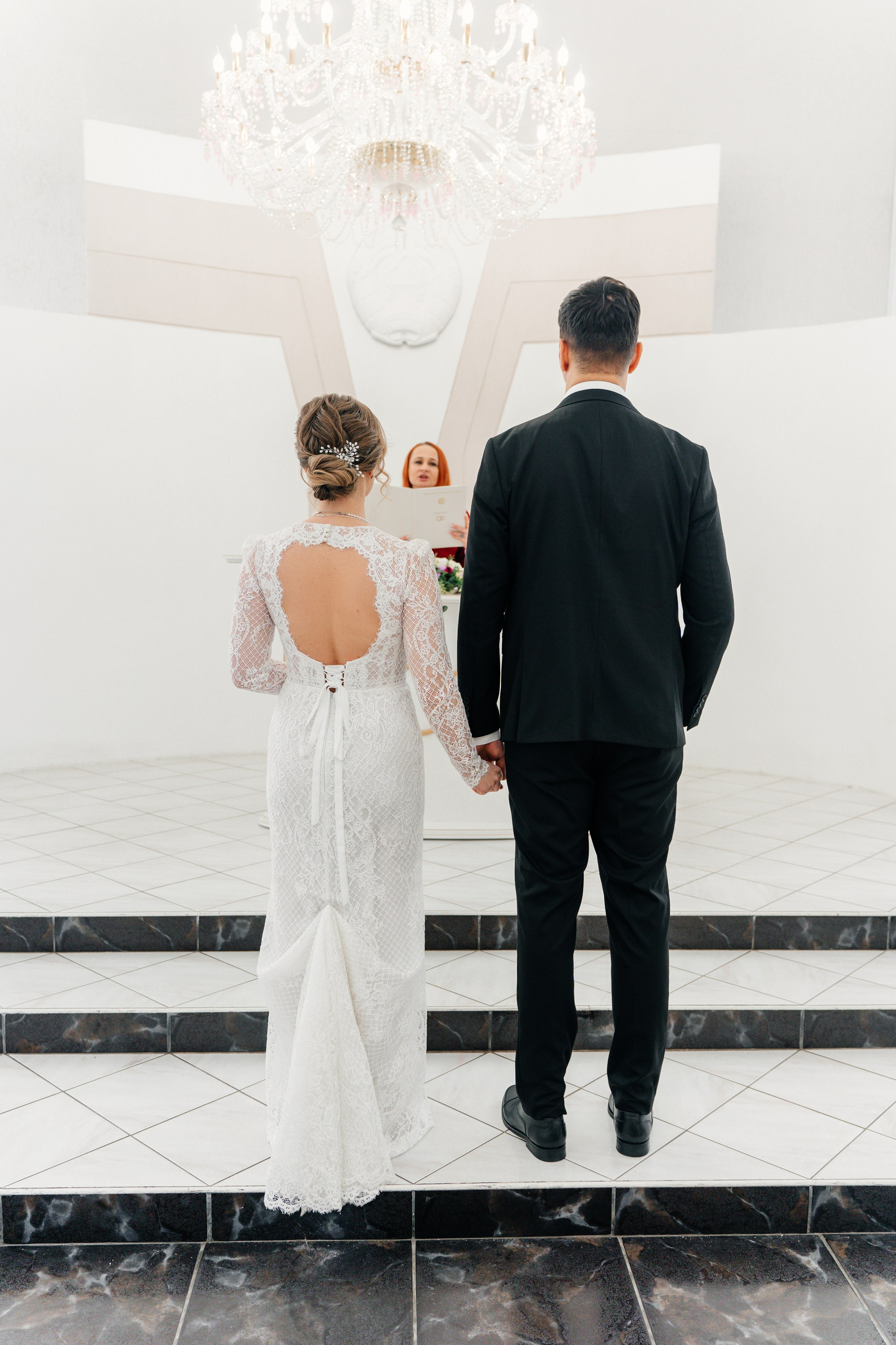 ЗАГС Октябрьского района (большой зал). Ваш семейный фотограф в Минске — Вика Трегубова