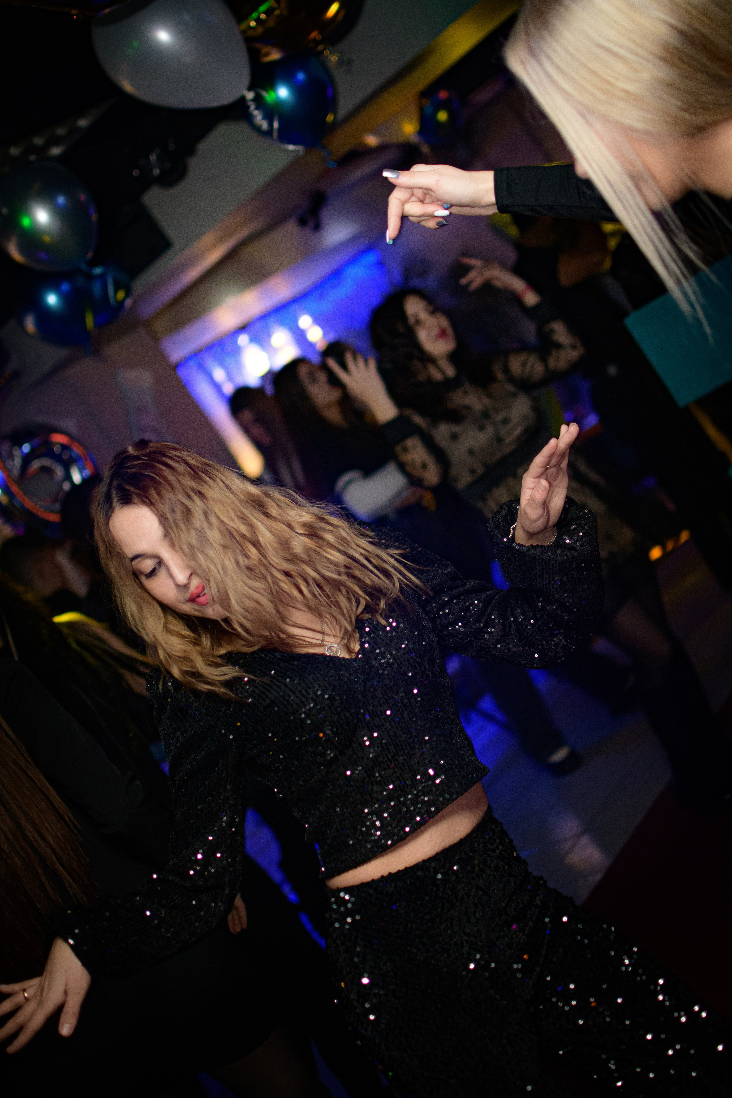 HOLLYWOOD / 6 YEARS. Photokarish