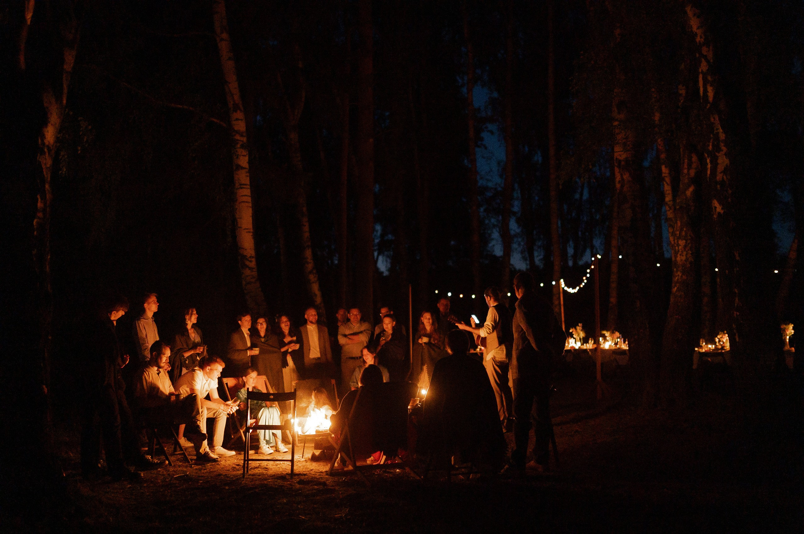 Камерный свадебный ужин в березовой роще. Афина Ефимова. Свадебный фотограф Москва