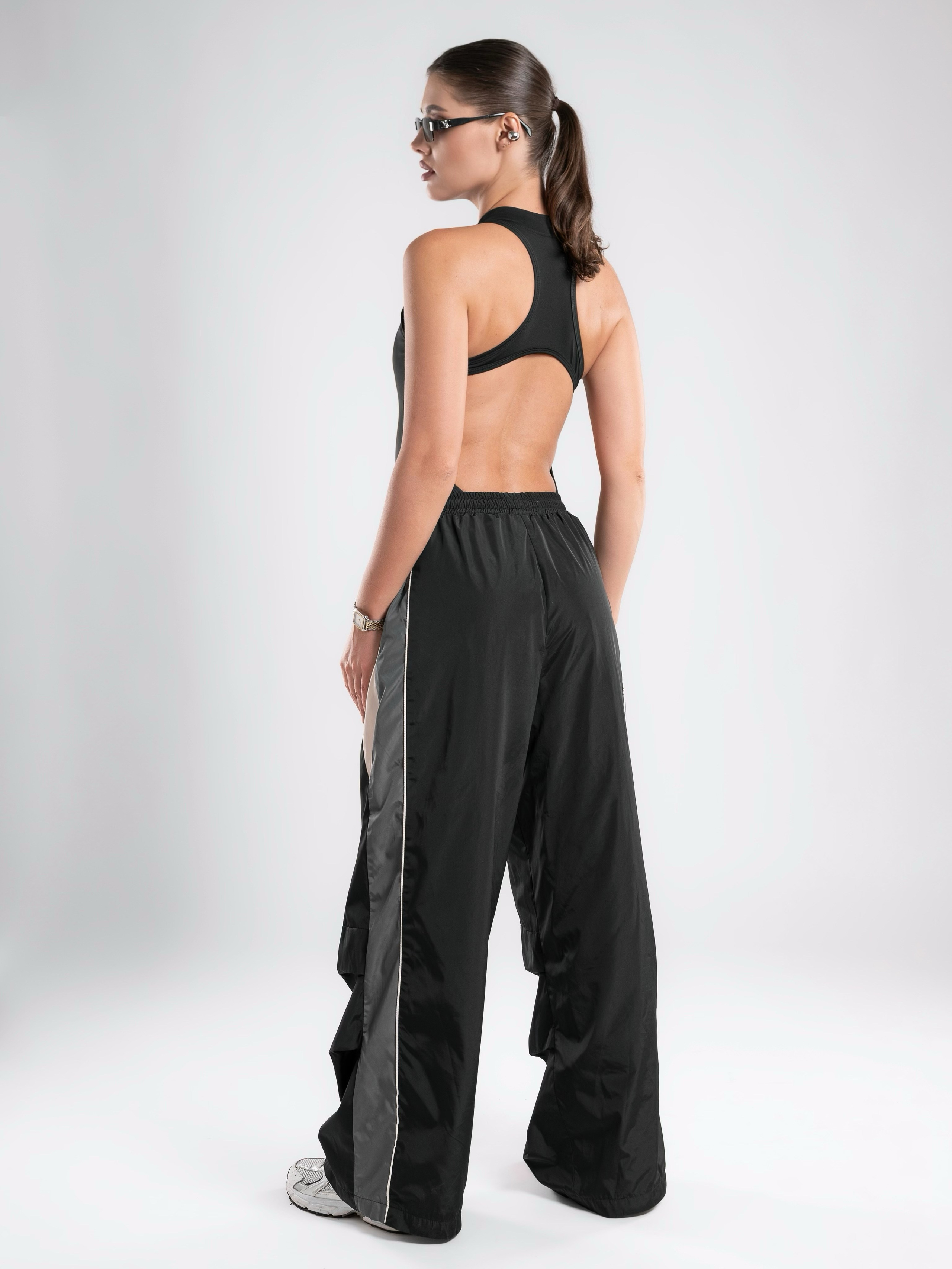 Спортивный комбинезон. Предметный фотограф, фото для маркетплейсов Пятигорск, КМВ