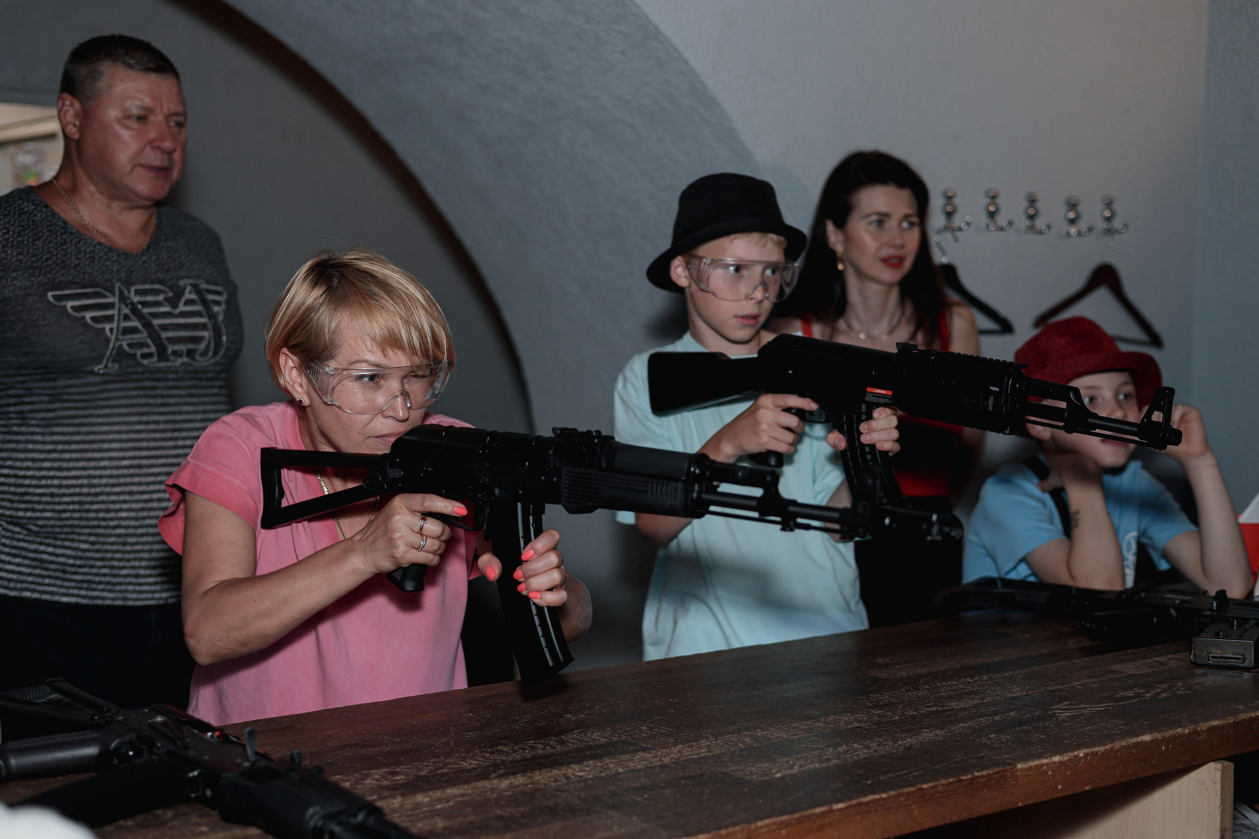 День рождение в стрелковом клубе. Фотограф Надршина Лилия
