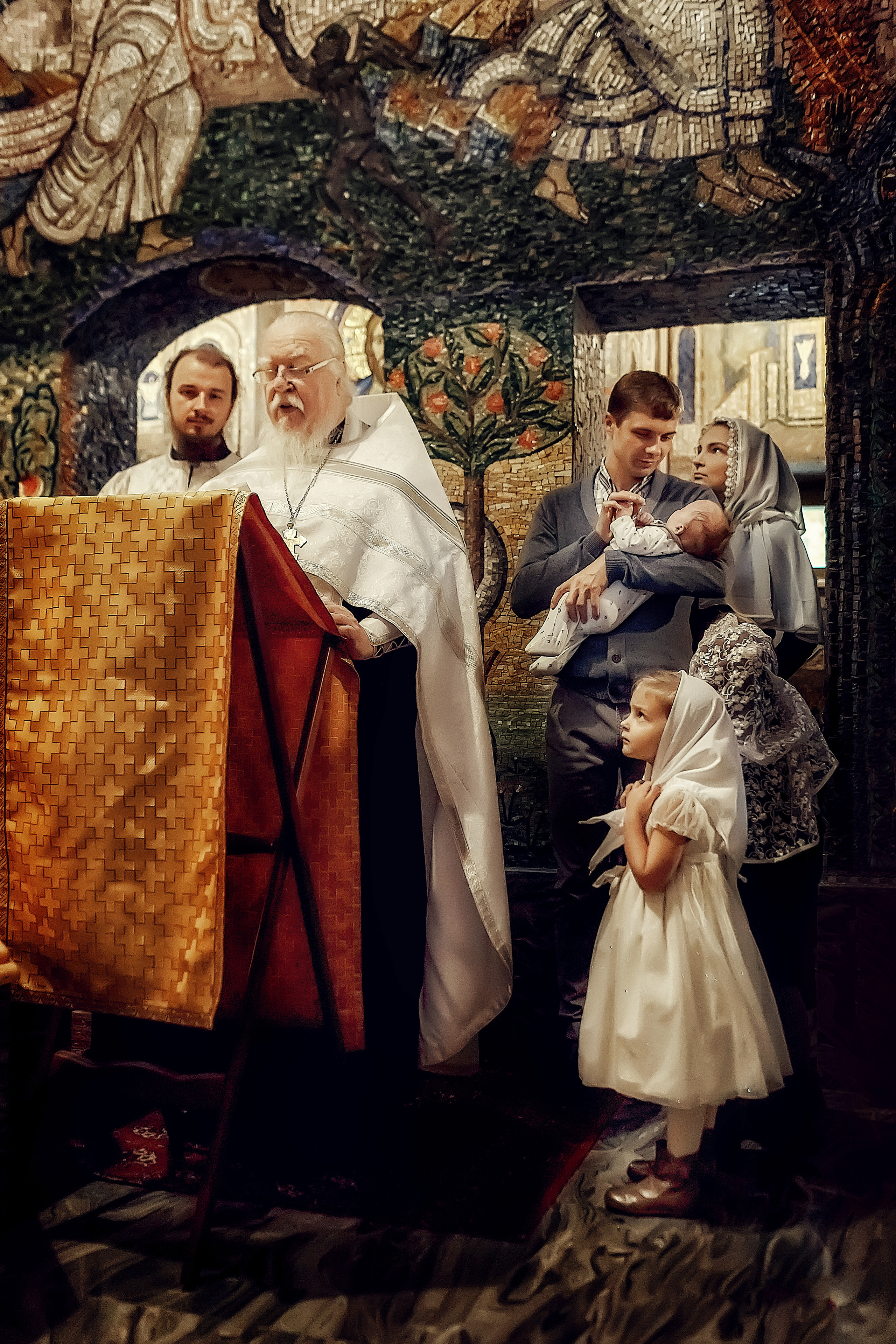 Фотограф на Таинство Крещения и Венчания в Москве и МО