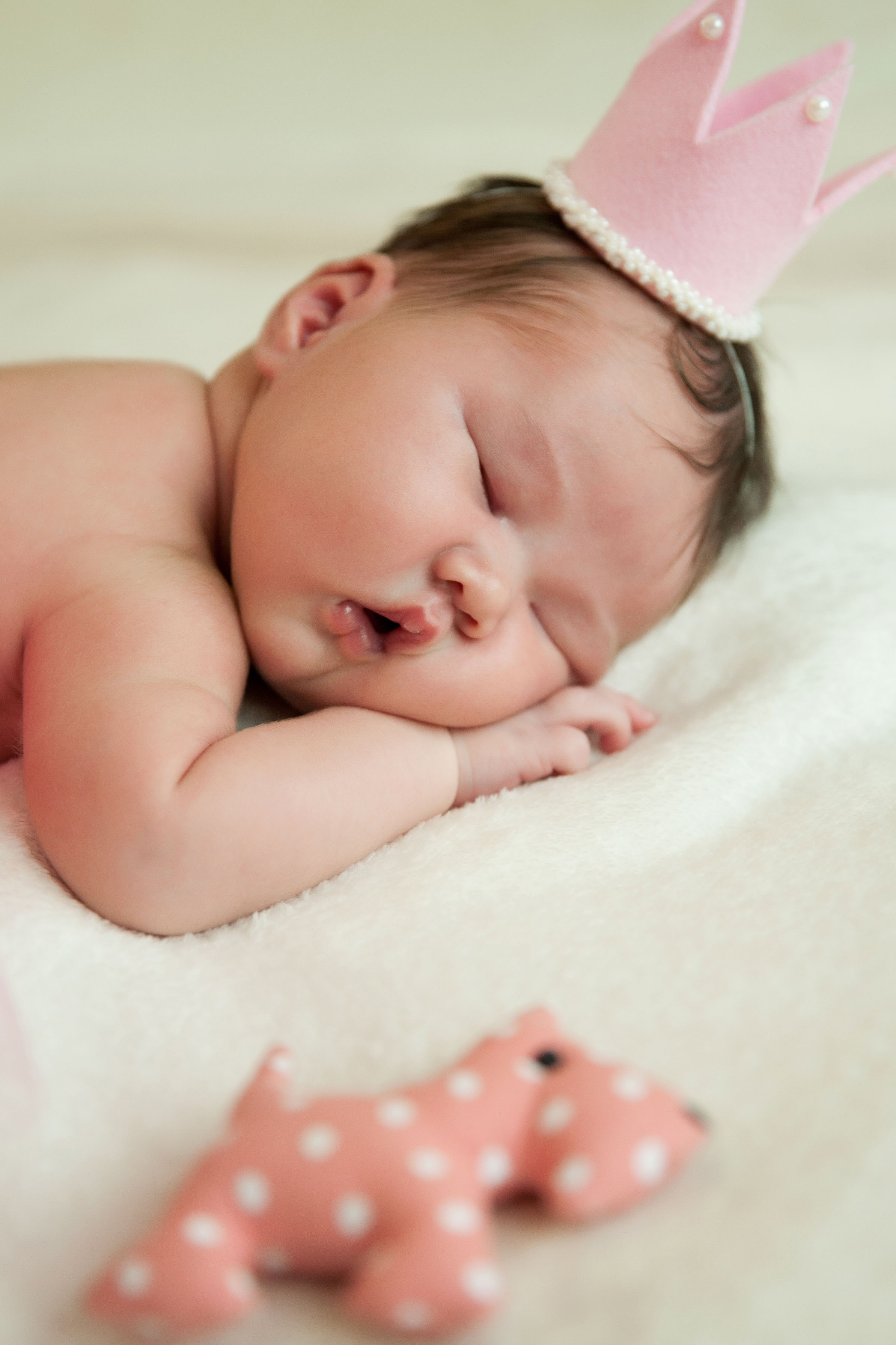 Новорожденные и младенцы. Фотостудия Алматы. Фотосъемка Алматы. Фотосессия Алматы. Фотокурсы. Обучение фотографии. Аренда студии