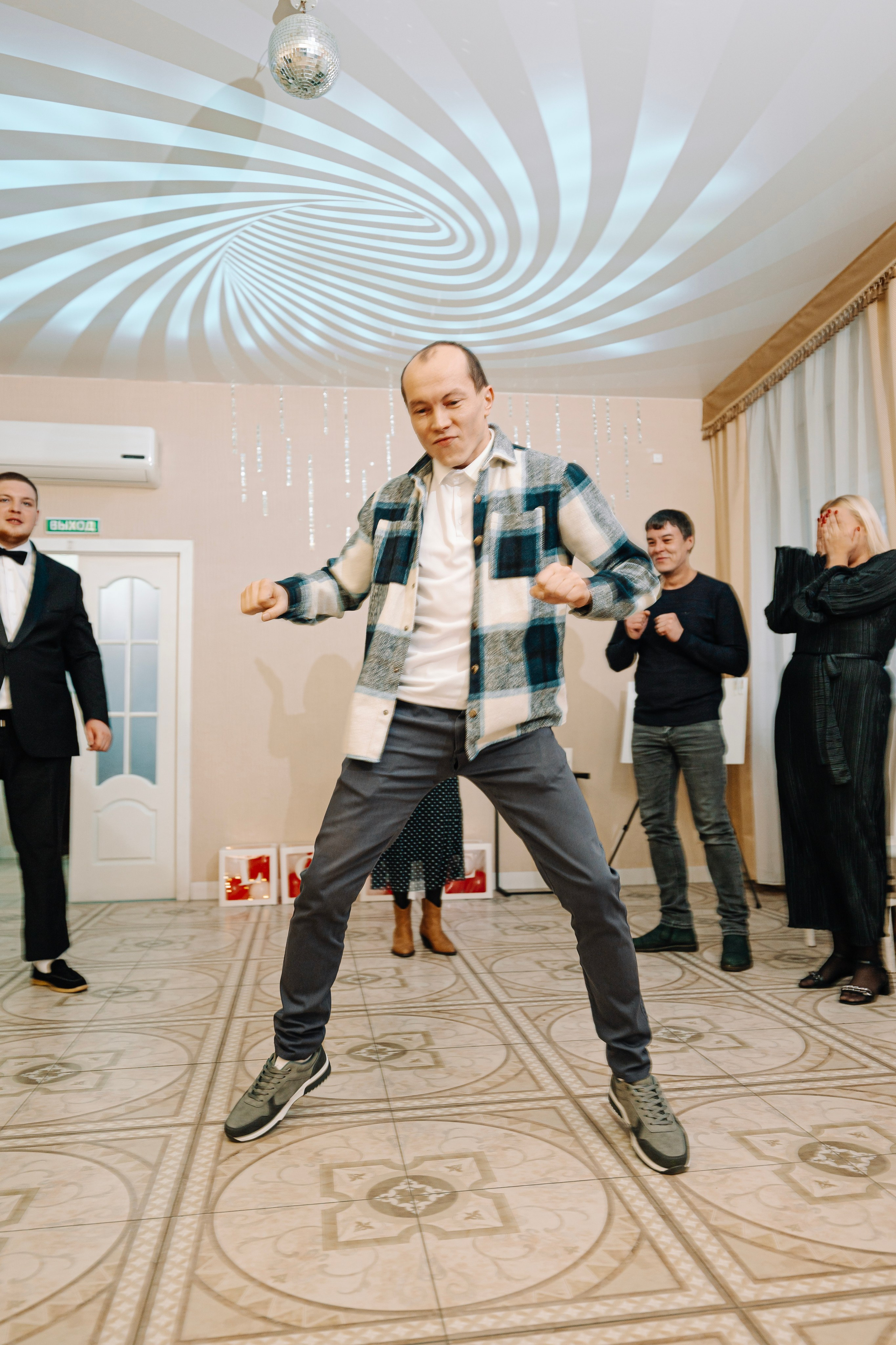 Вячеслав + Виктория. Венчание, свадебное торжество.г.Зеленодольск. Свадебный фотограф в Казани, и Зеленодольске Радик Мухаметов