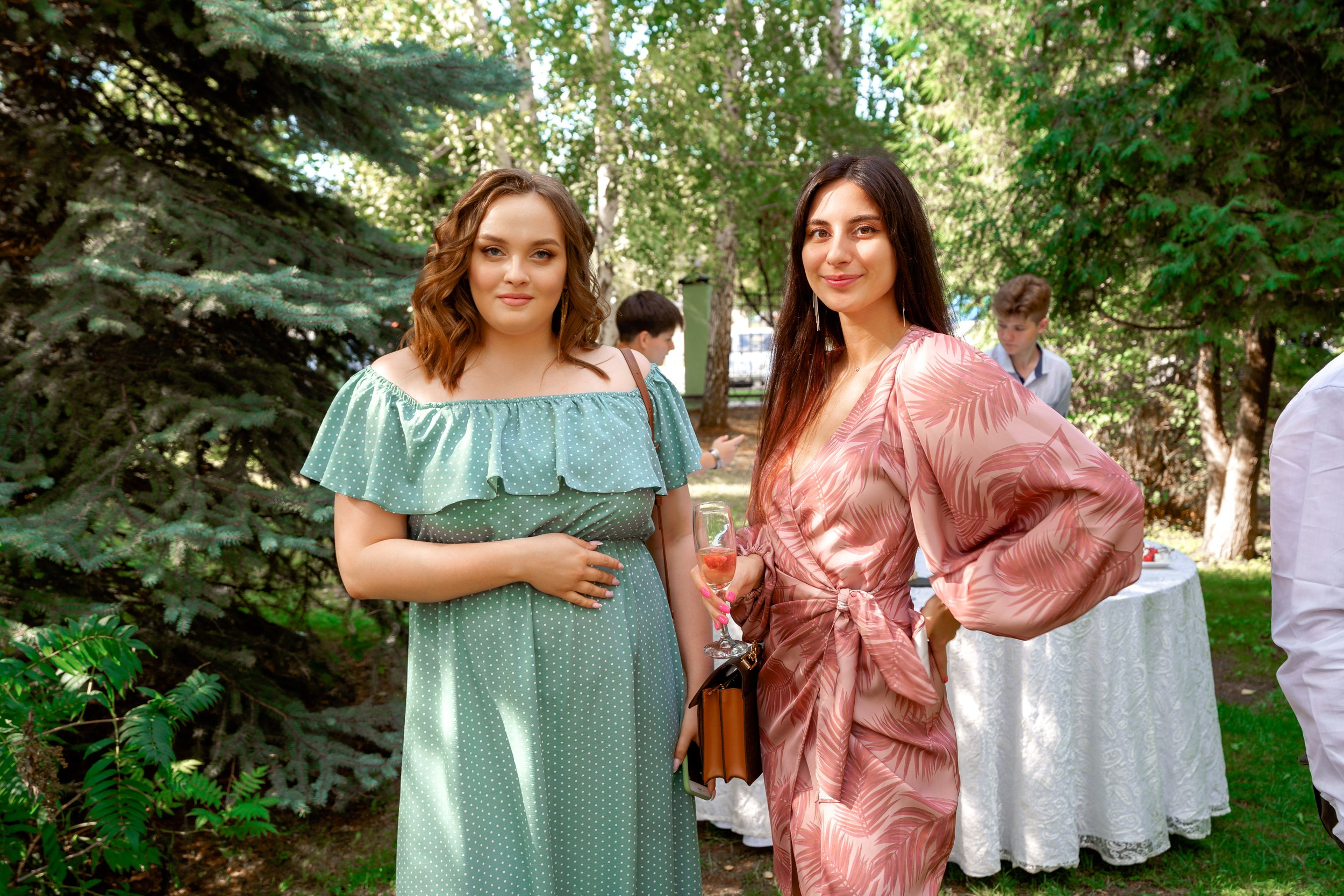 Свадебный банкет молодожен. Выездная регистрация свадьбы. Свадьба Тольятти. Ресторан Маленький Париж. Свадебный фотограф Тольятти. Фотограф в Тольятти Андрей Медведев