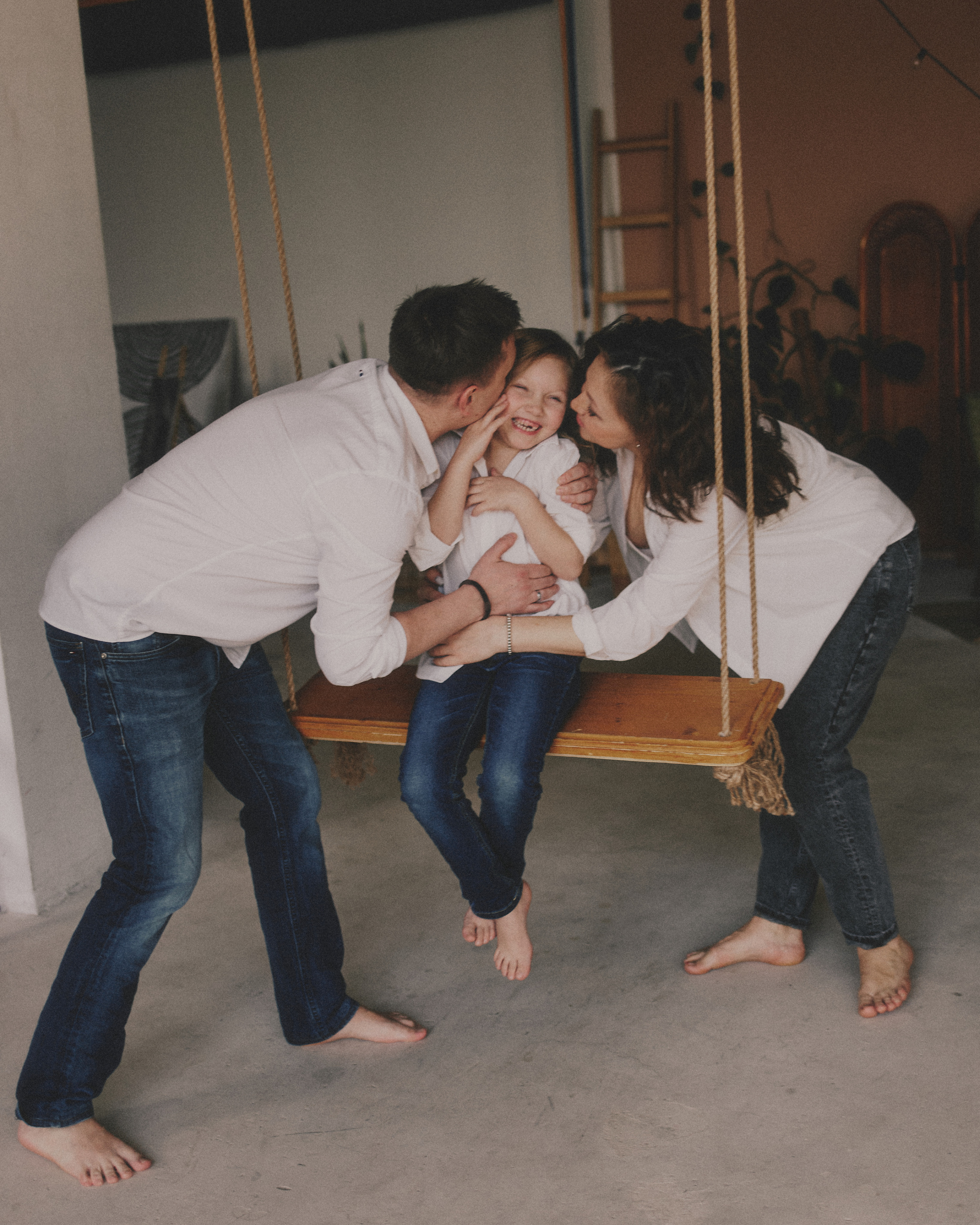 Денис, Юля и София. Портретный фотограф в Москве Ольга Крылова