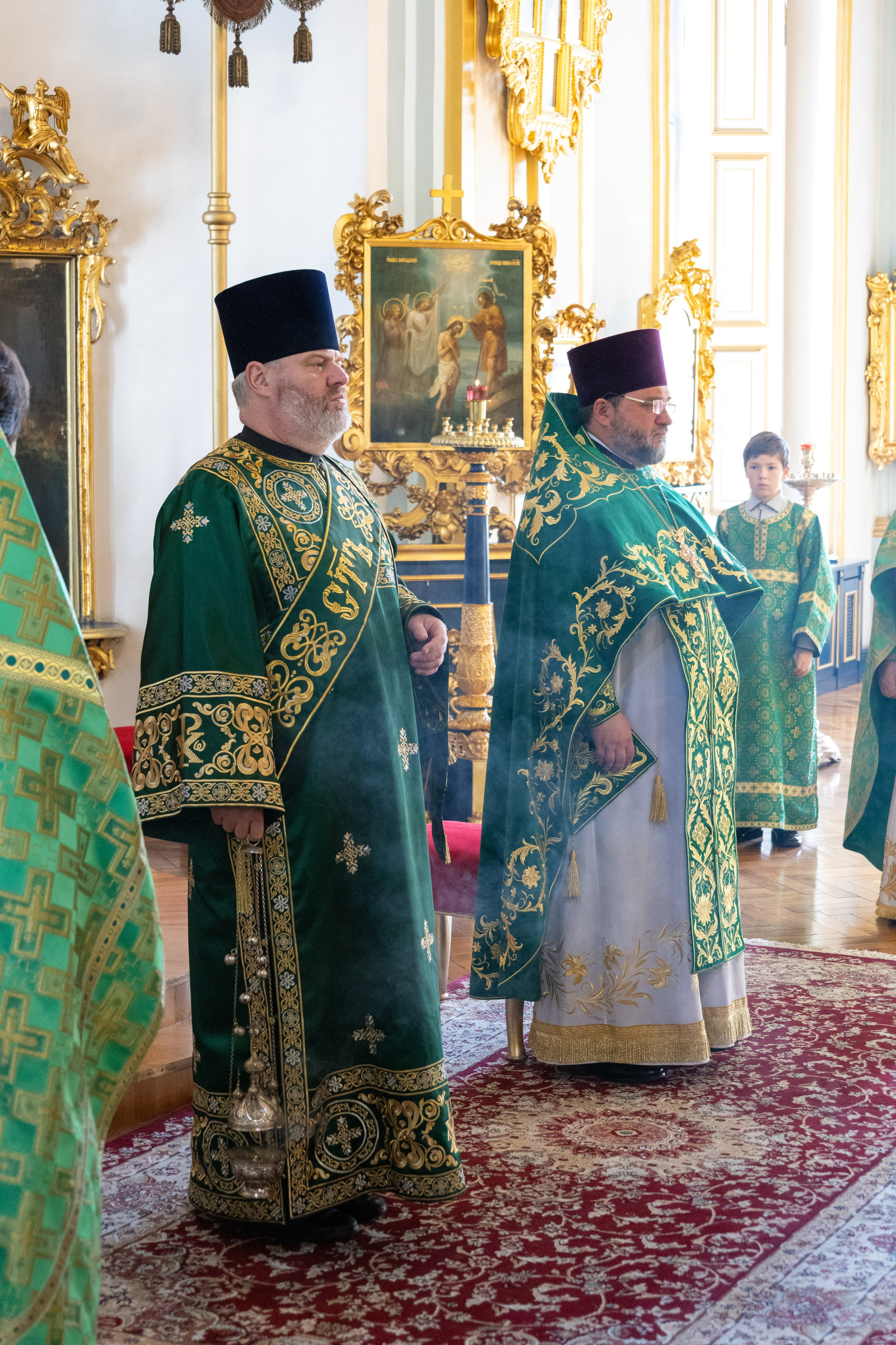 Неделя 16-я по Пятидесятнице, по Воздвижении. Глас 7-й. Попразднство Воздвижения Креста. Вмч. Никиты. НИКОЛО-БОГОЯВЛЕНСКИЙ МОРСКОЙ СОБОР