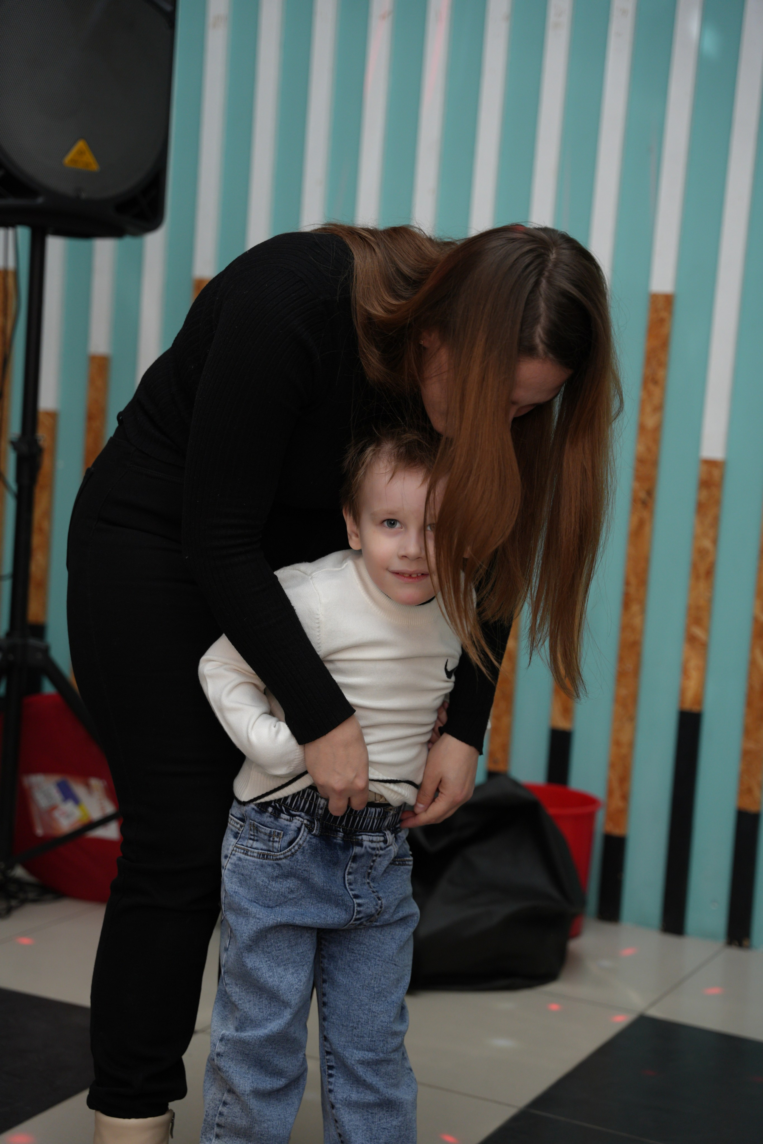 Социально —благотворительная акция «Ты в этом мире не один», посвященная Международному дню инвалидов. ВЫПУСКНЫЕ АЛЬБОМЫ, Школьный фотограф, семейный и свадебный в Саратове и области Ольга Плаксина