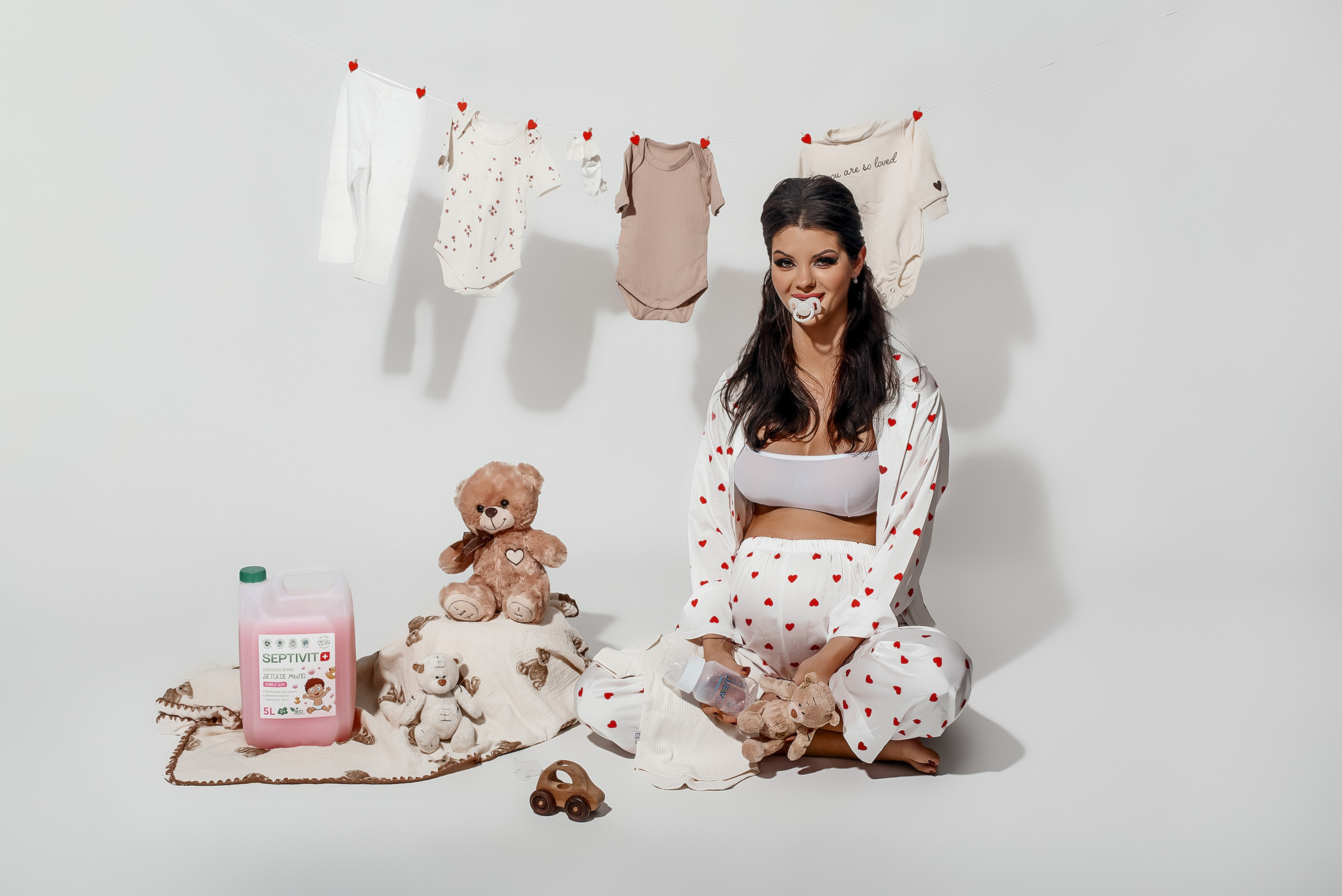 Аня и Максим. Фотограф беременности и новорожденных в Рязани