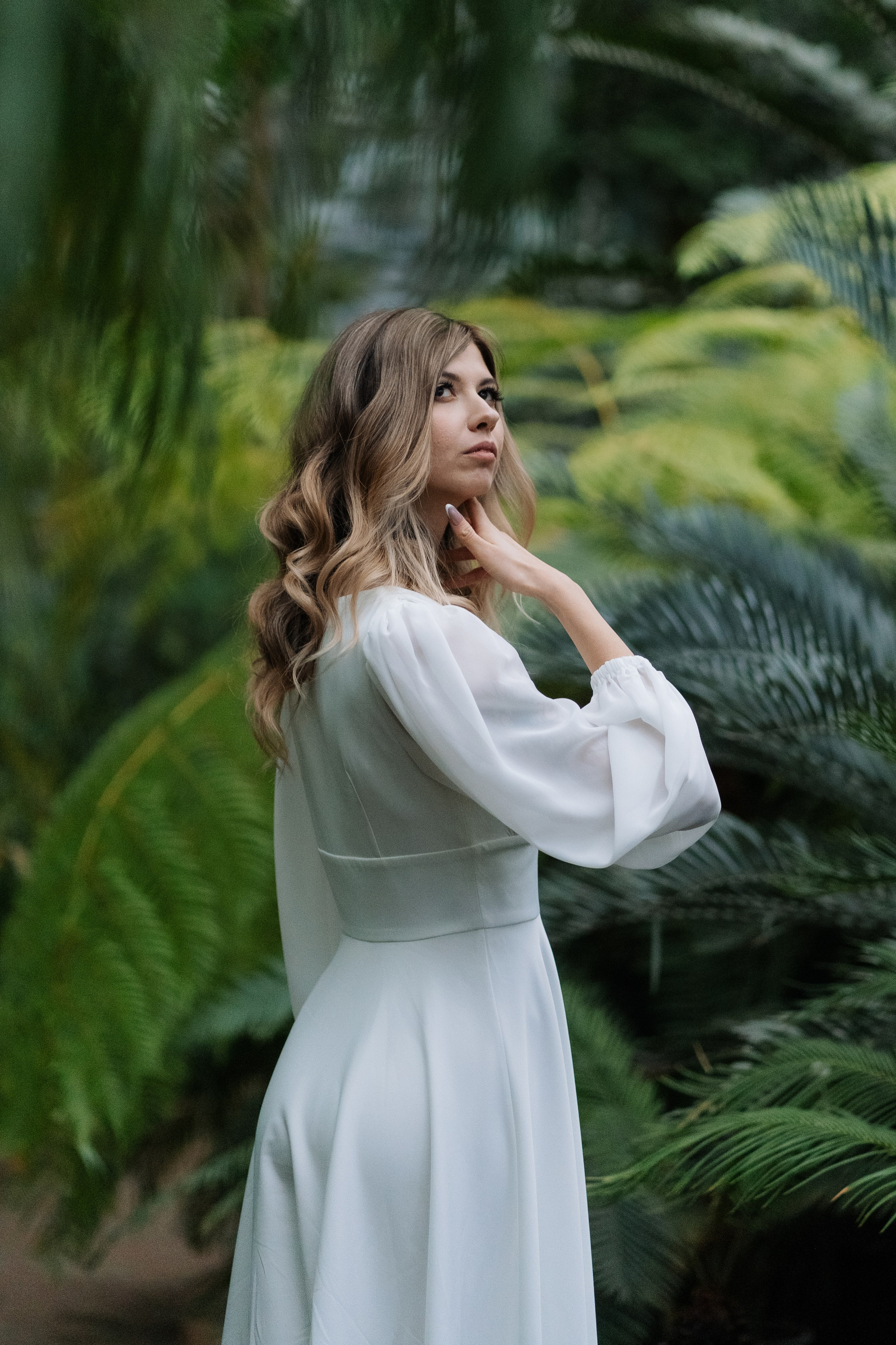 Свадебная фотосессия в оранжерее, Москва. Свадебный фотограф в Москве Анна Полушина