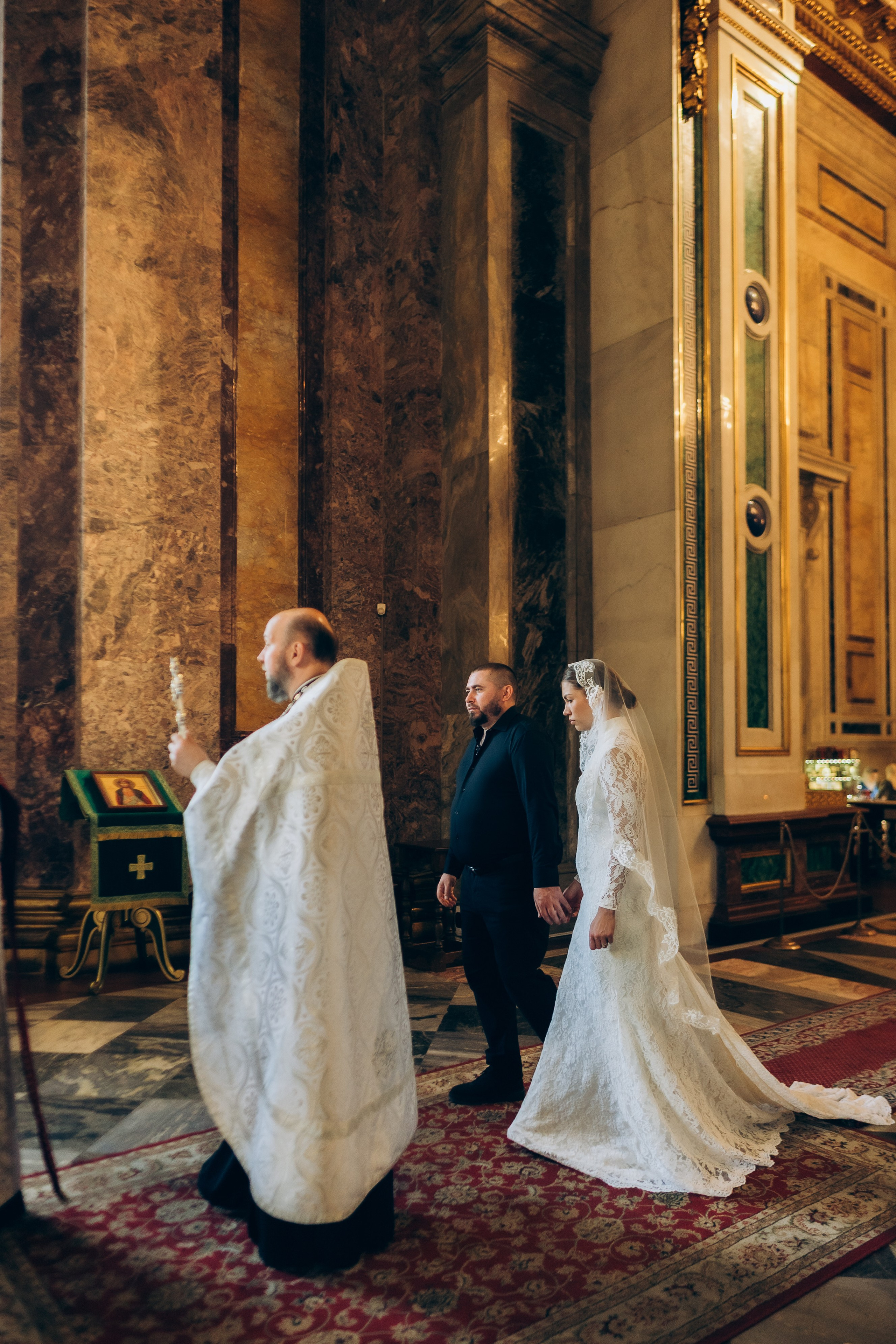 Венчание Исаакиевский. Фотограф ПИТЕР СПБ Надежда Баранова