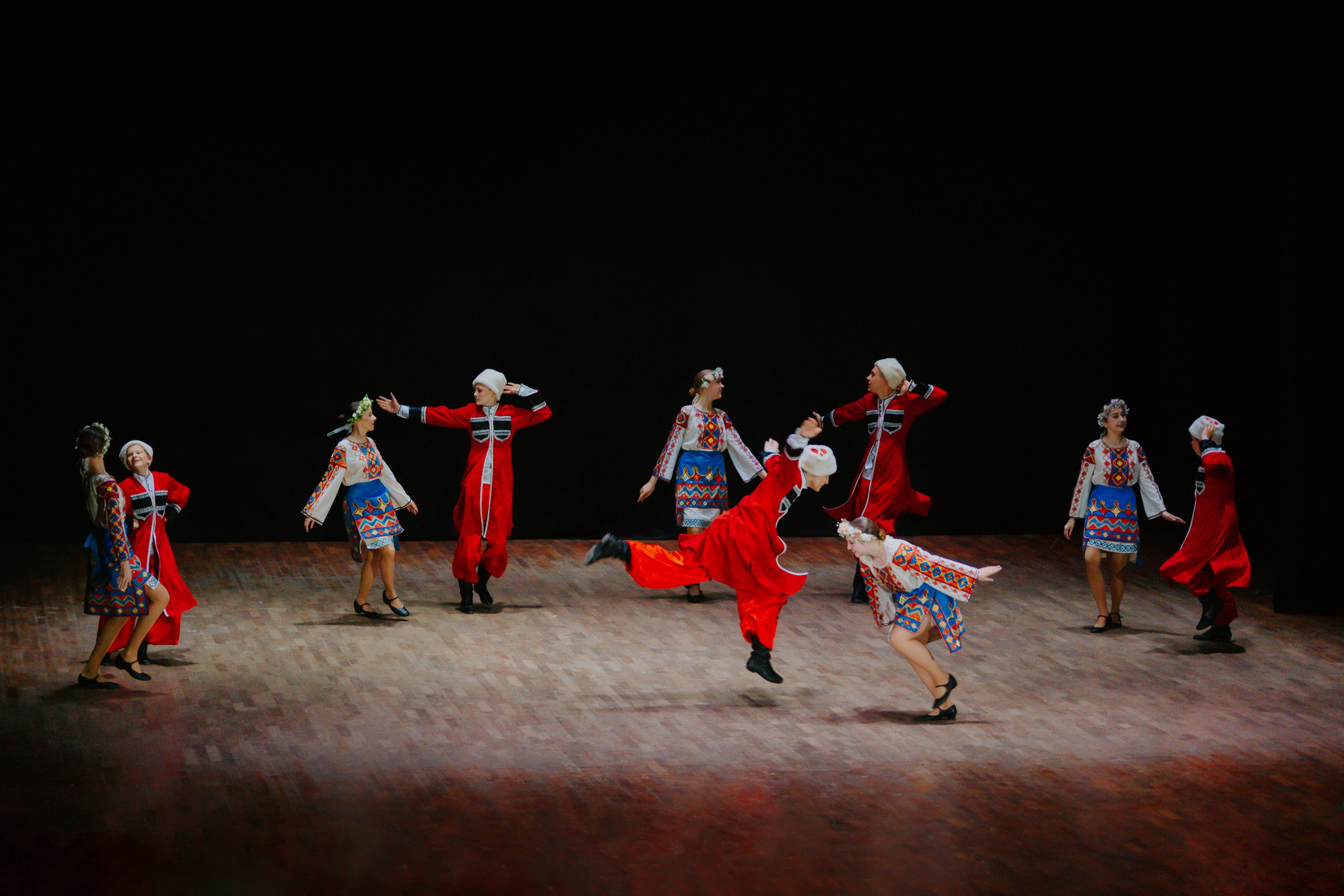 «Уральский сувенир». Концерт танцевальной студии. Фотограф в Челябинске Ополихина Анна