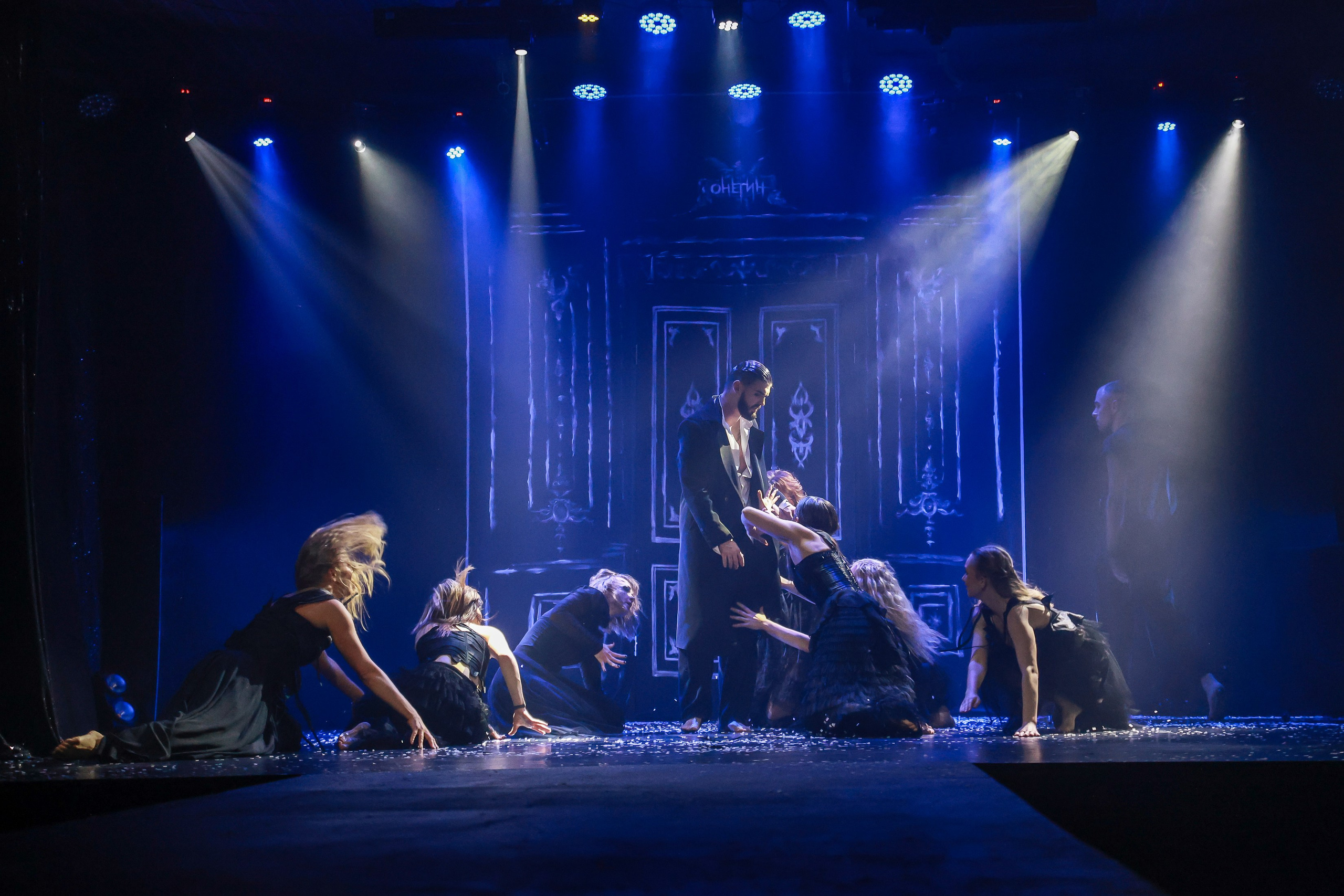 Пластический спектакль Онегин _ IVEX. Фотограф Юлия Мальцева