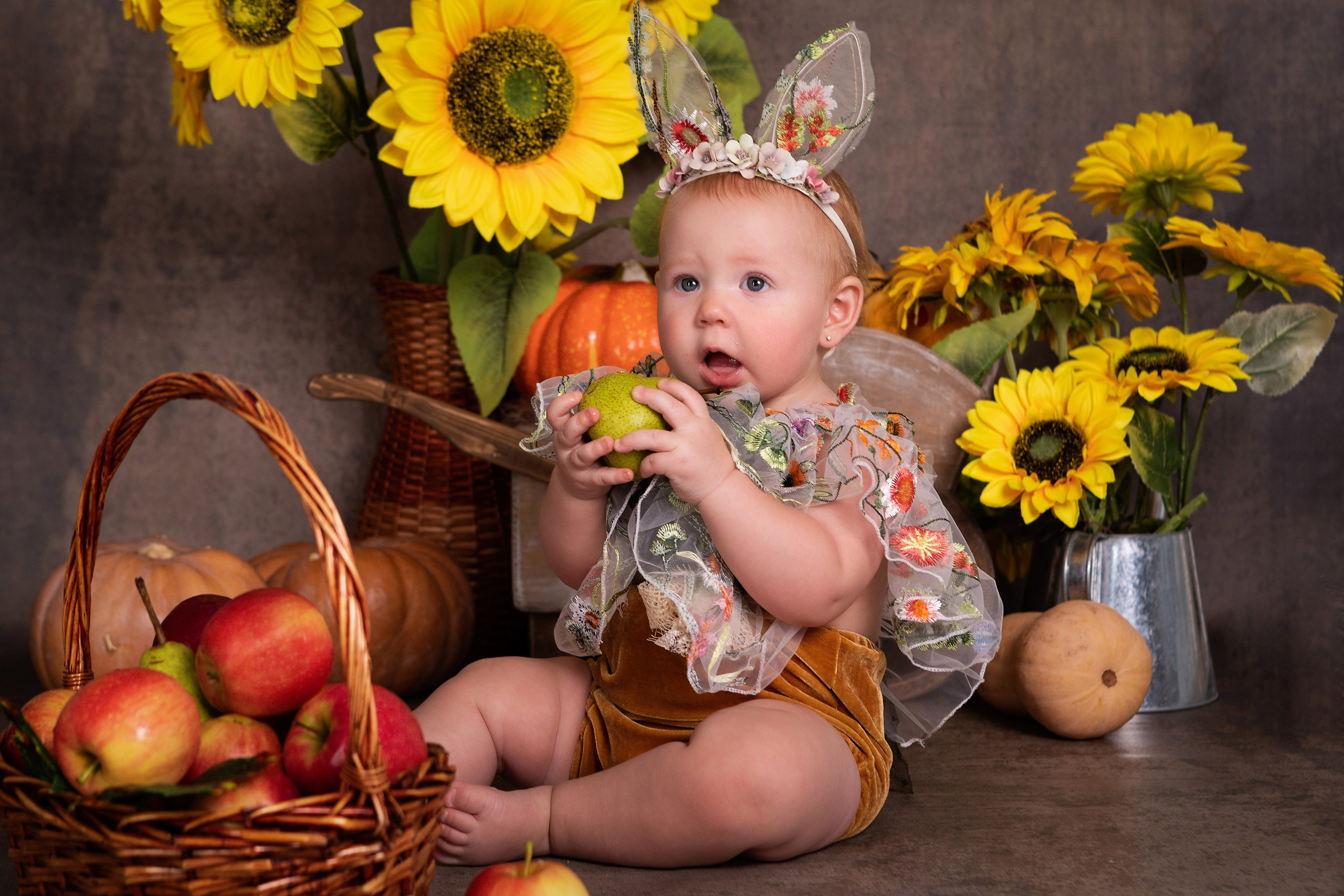 Фотопроект «Осень 2025». ФОТОГРАФ НА ГОДИК, БЕРЕМЕННОСТИ, НОВОРОЖДЕННЫХ, КРЕЩЕНИЯ МОСКВА