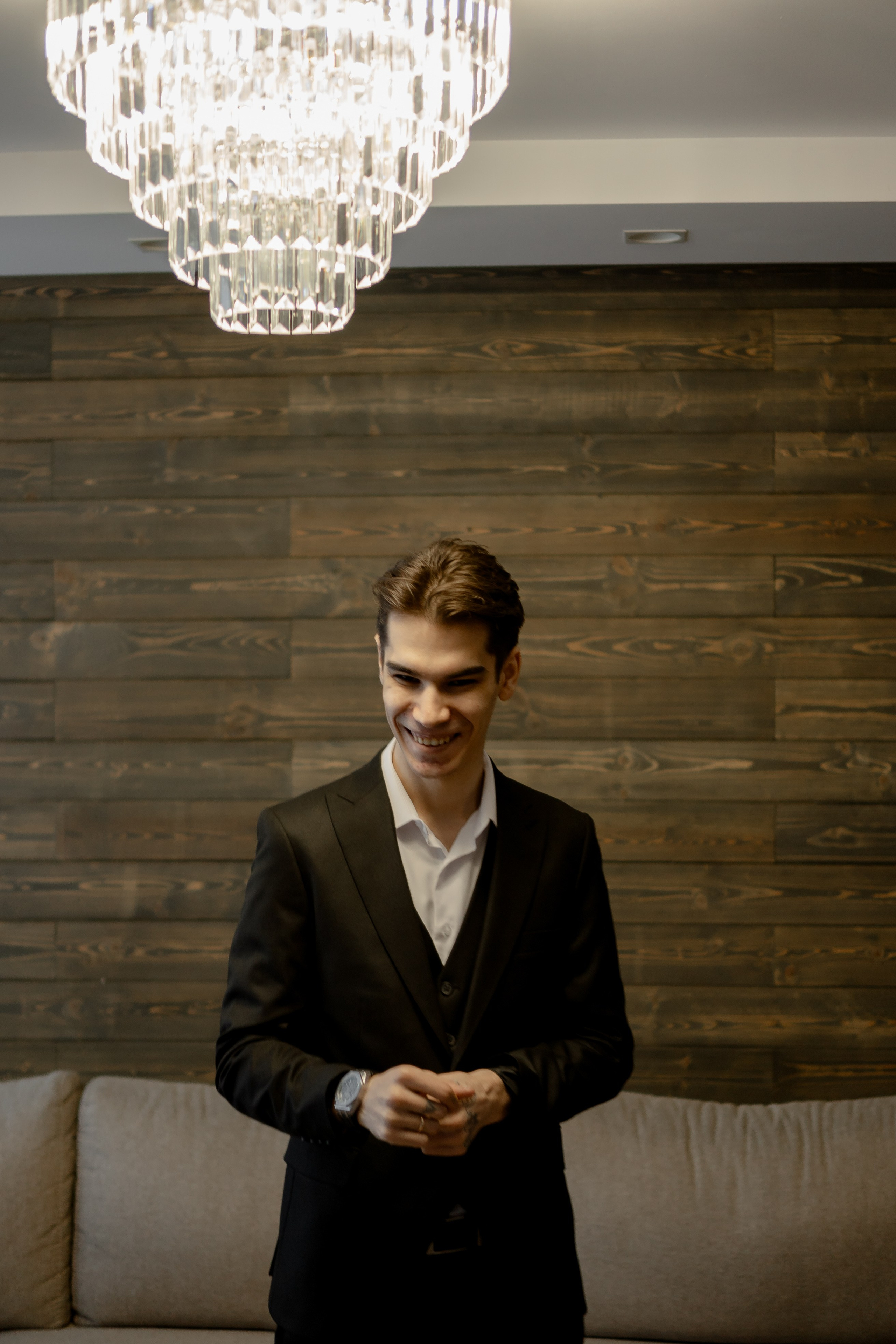 СВАДЕБНАЯ СЬЕМКА СБОРОВ В ОТЕЛЕ И ВЫЕЗД НА ЦЕРЕМОНИЮ (СНЯТО В СИБИРЕ В НИЖНЕВАРТОВСКЕ). Профессиональный фотограф, Санкт-Петербург — Виктория Богомолова