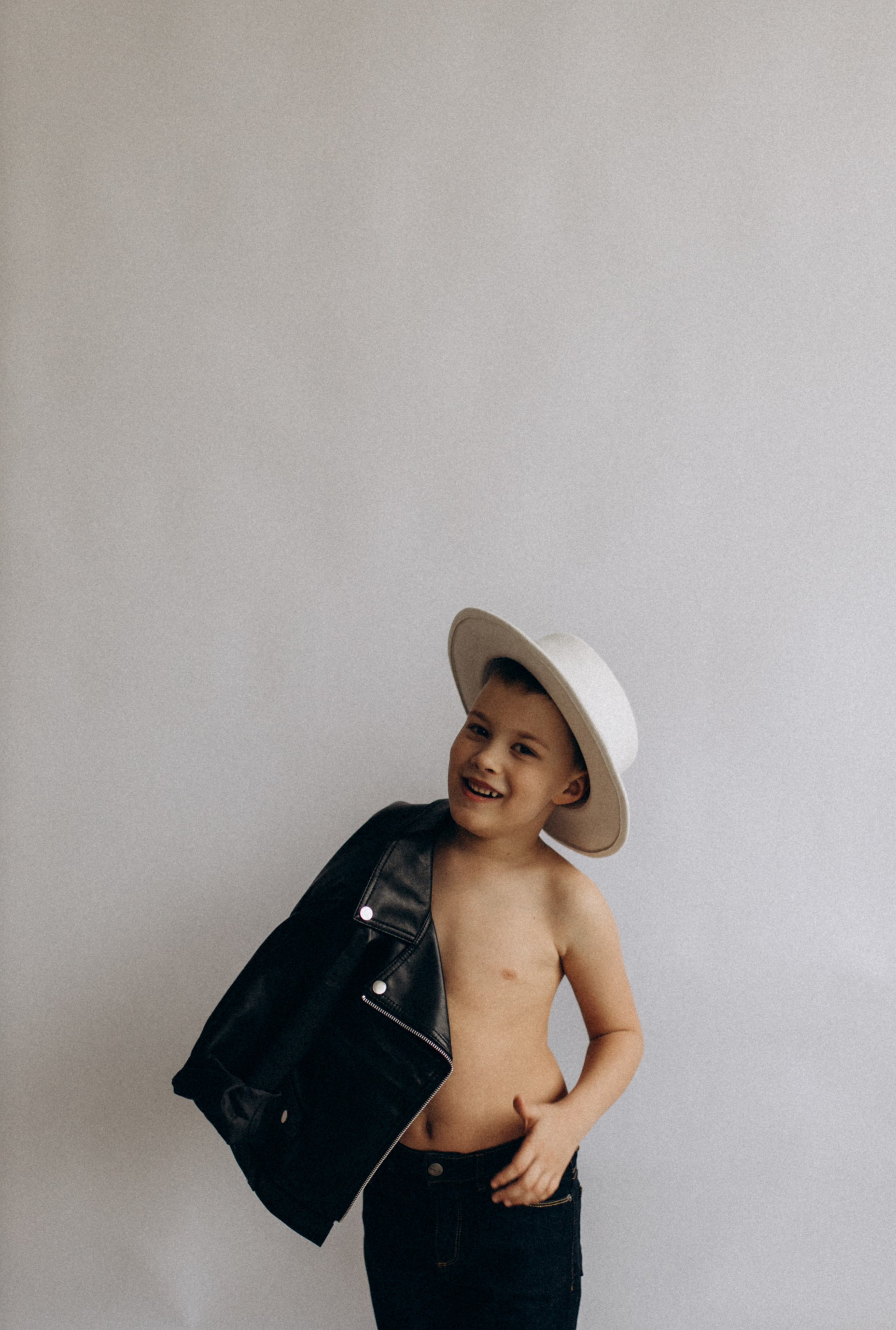 Арсений с мамой. Услуги