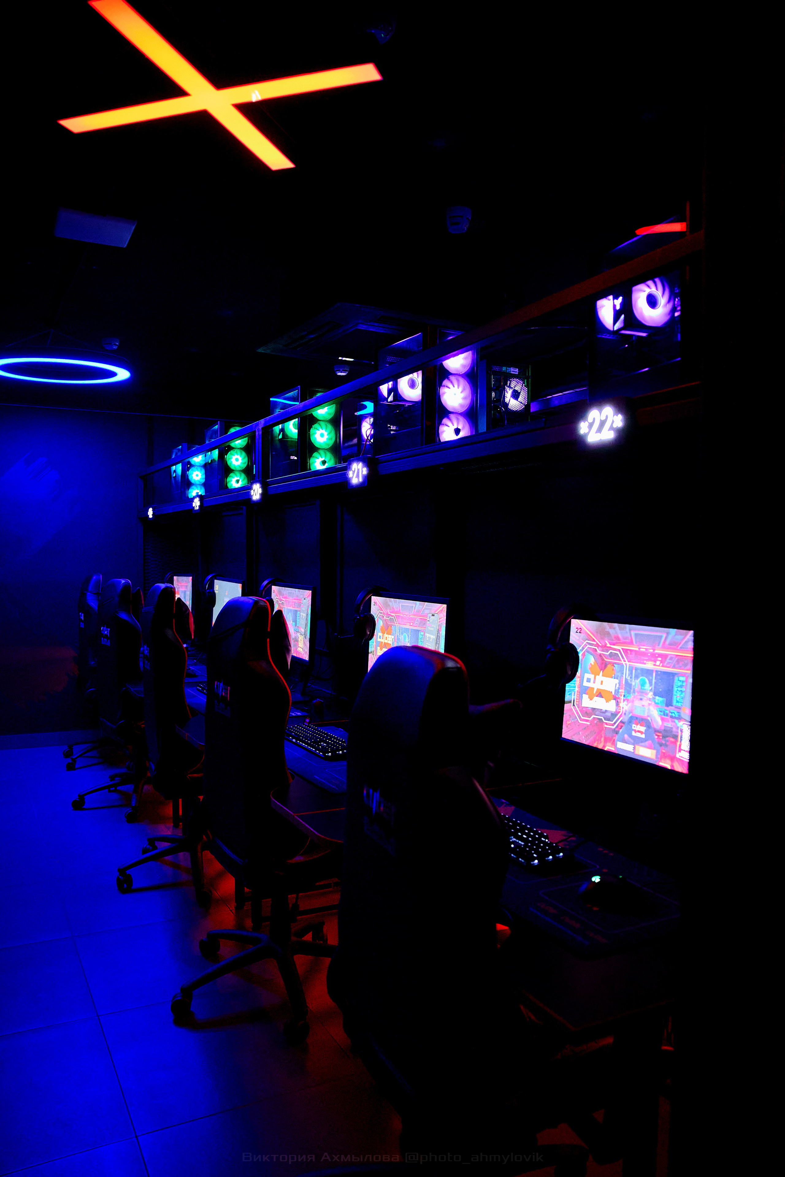 Cyber X. Виктория Ахмылова. Фотограф в Москве