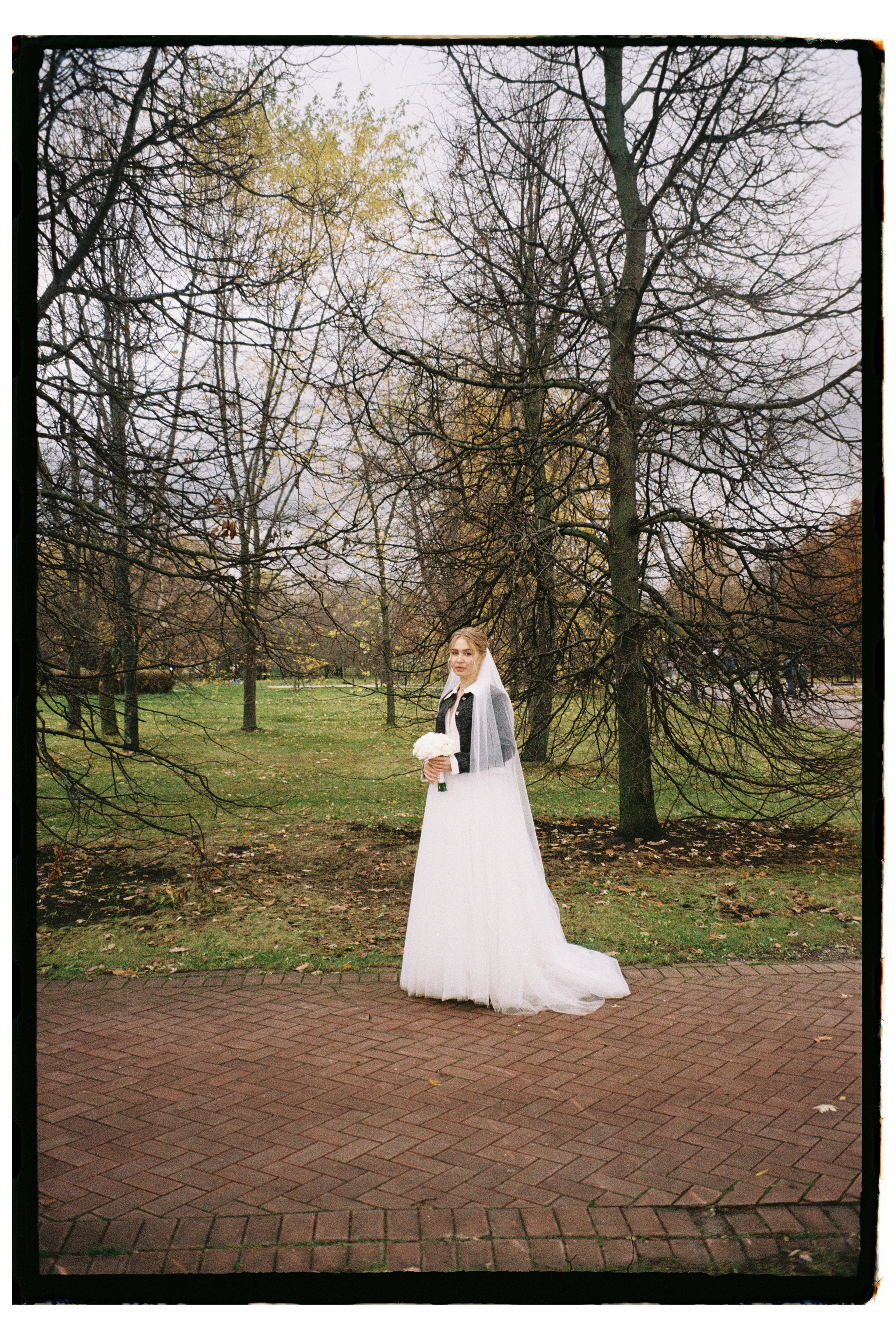 На плёнку (Саша и Лиза). Фотограф в Москве — Евгения Прокопенко