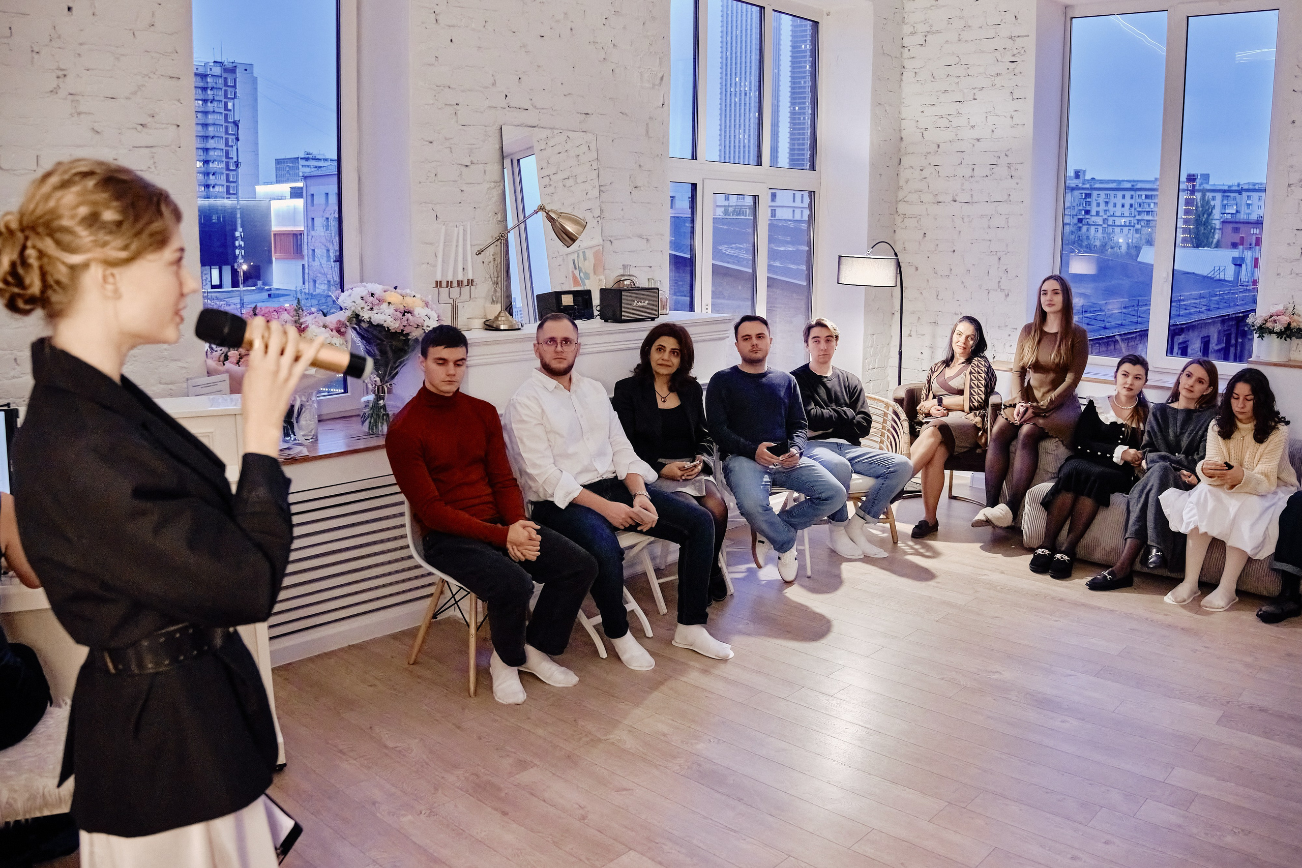 Поэтический квартирник. Репортажный фотограф Анастасия Ащепкова