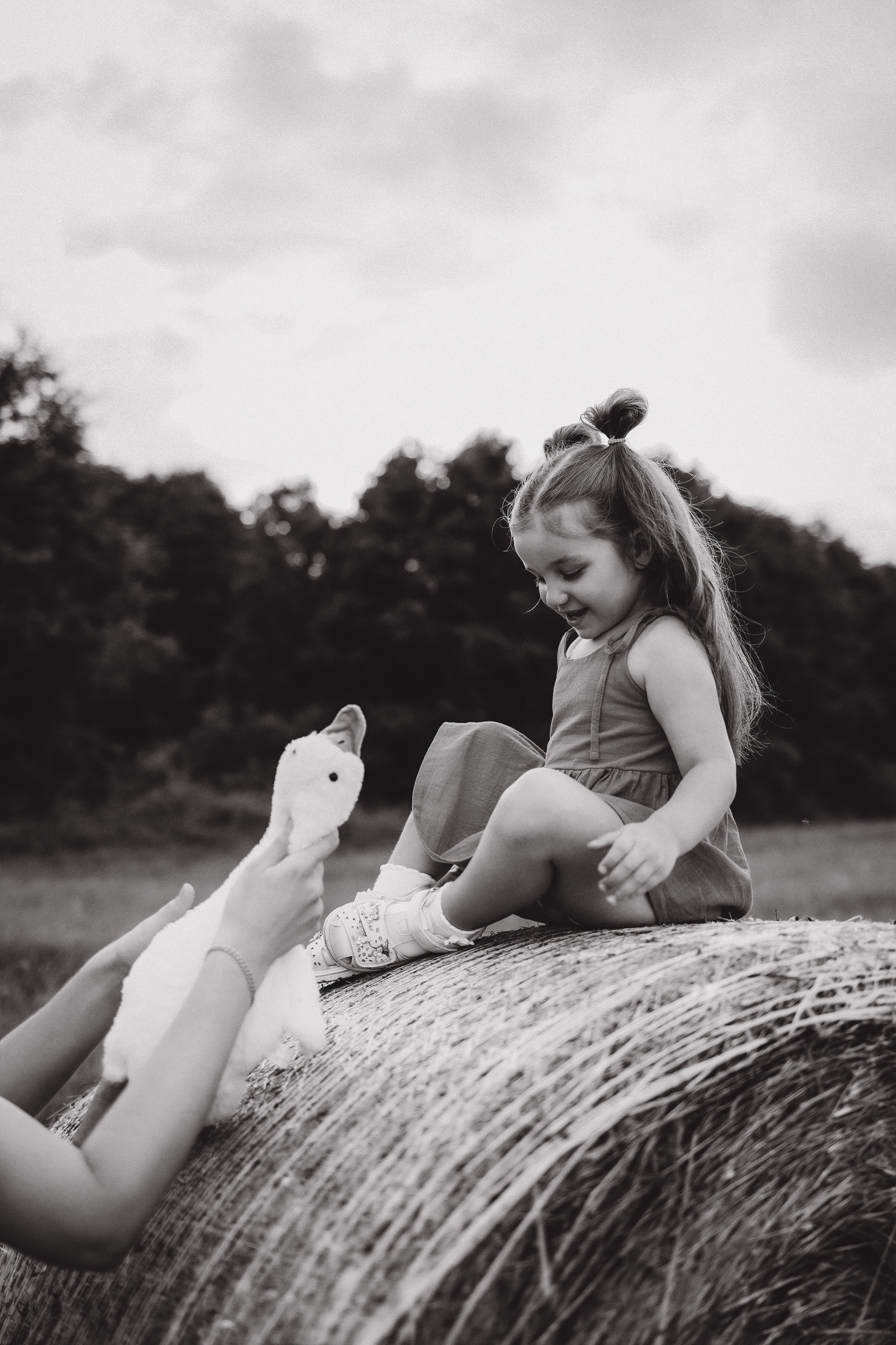 Катя и малышка Аня. Фотограф Елена Рябцева