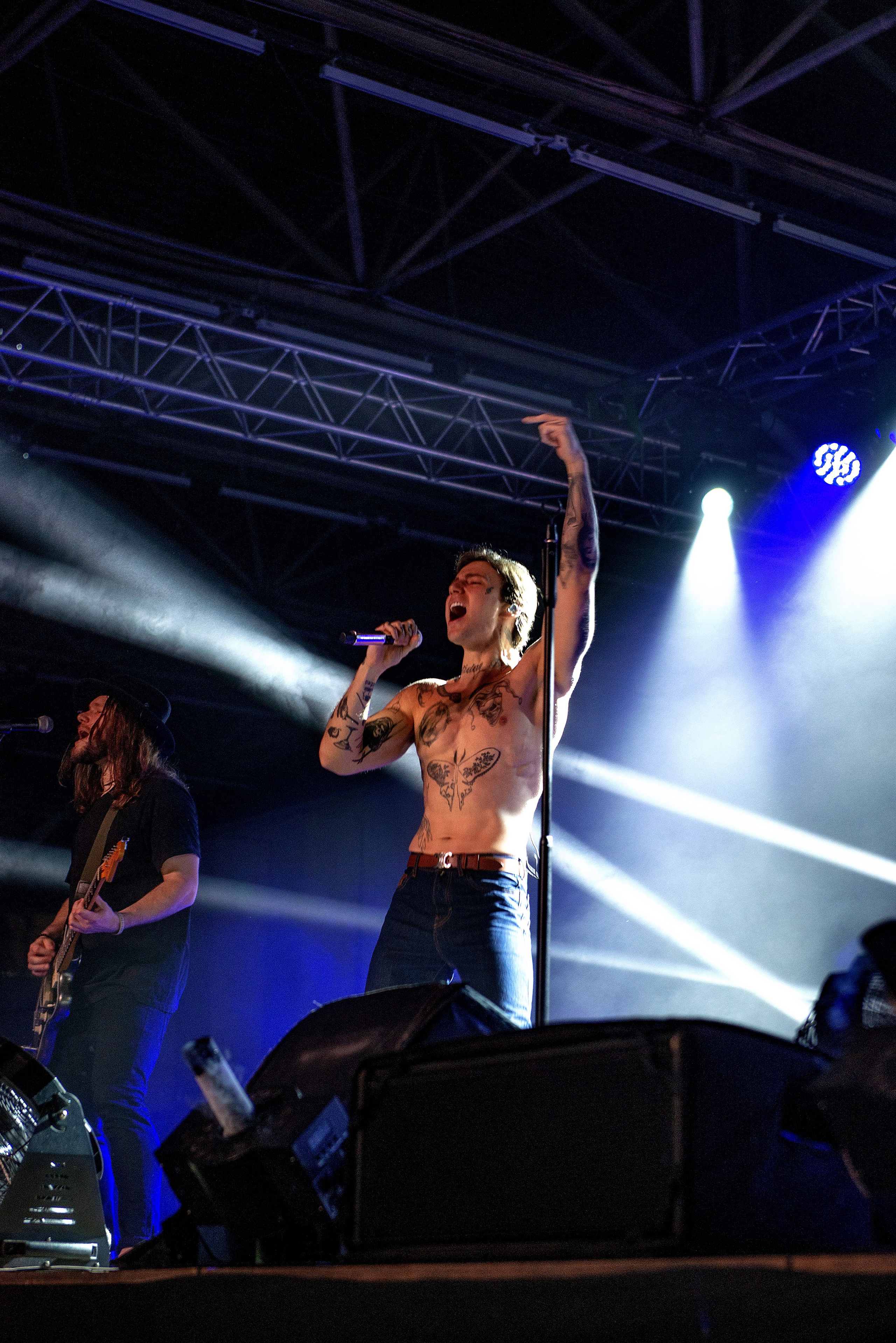 Концерт Хolidayboy. Школьный, фэшн фотограф в Тюмени и в России Ирина Королева