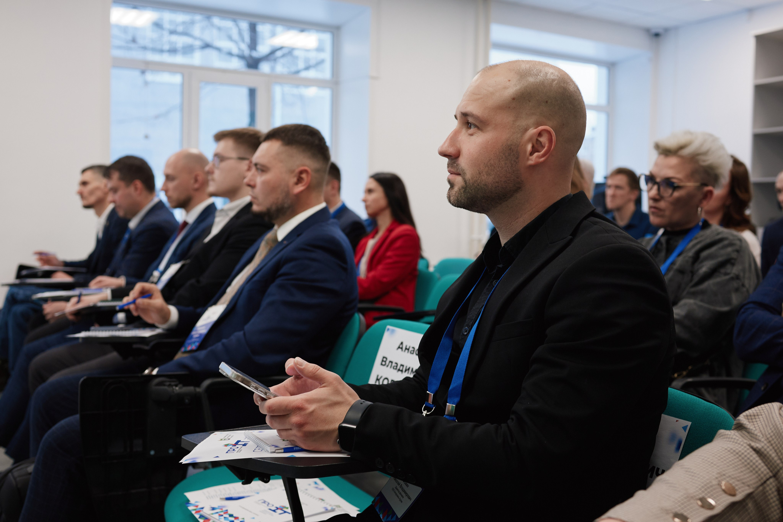 IT- Форум. Фотограф и видеограф в Кургане Леонид Корнильев