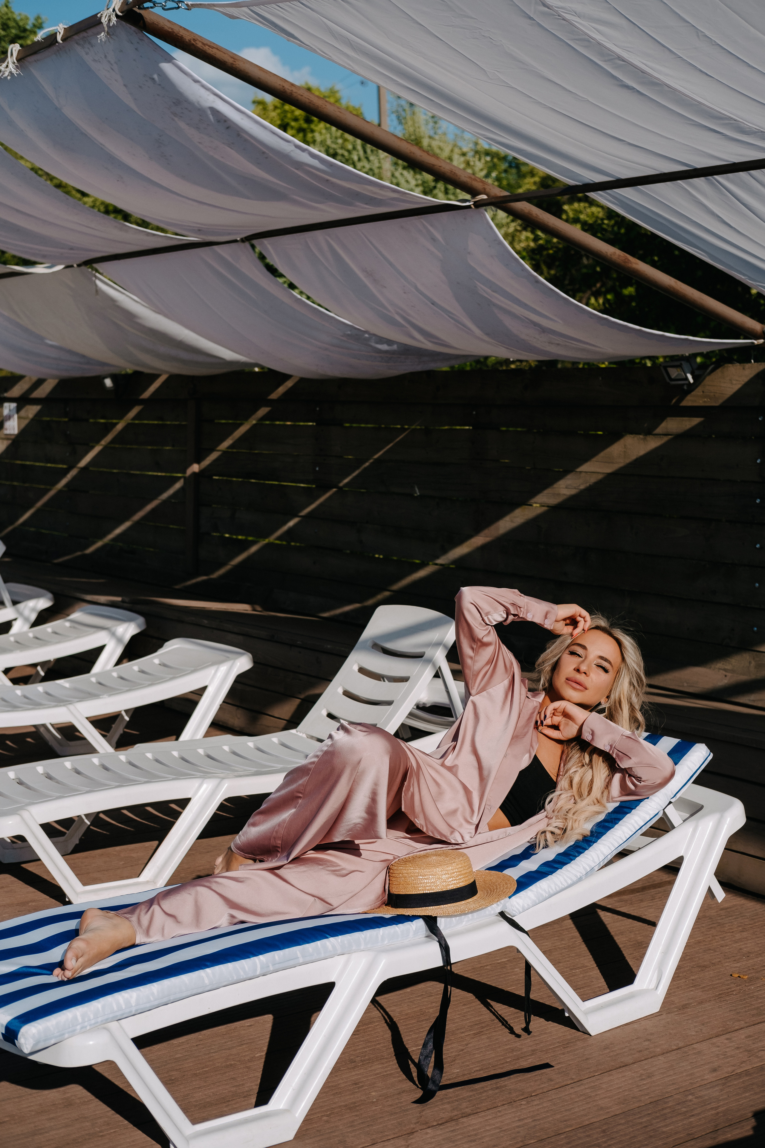 Танцы у бассейна. Фотограф Москва, Смоленск