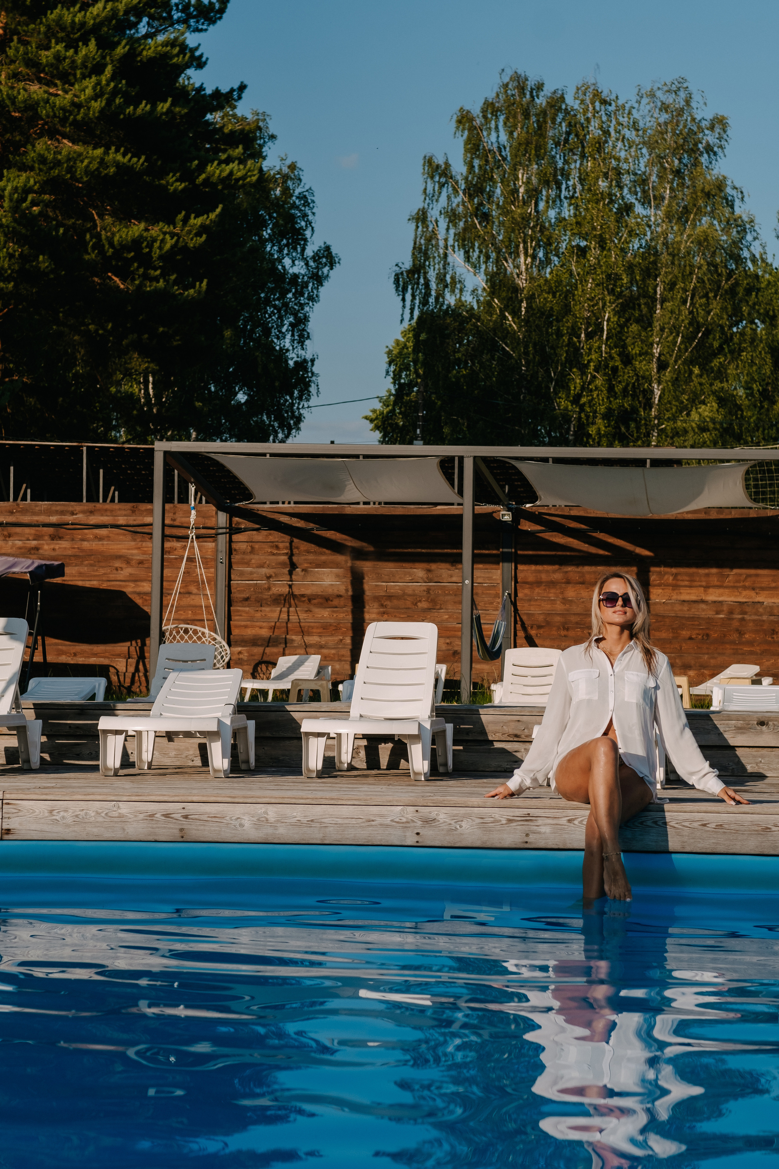 Танцы у бассейна. Фотограф Москва, Смоленск