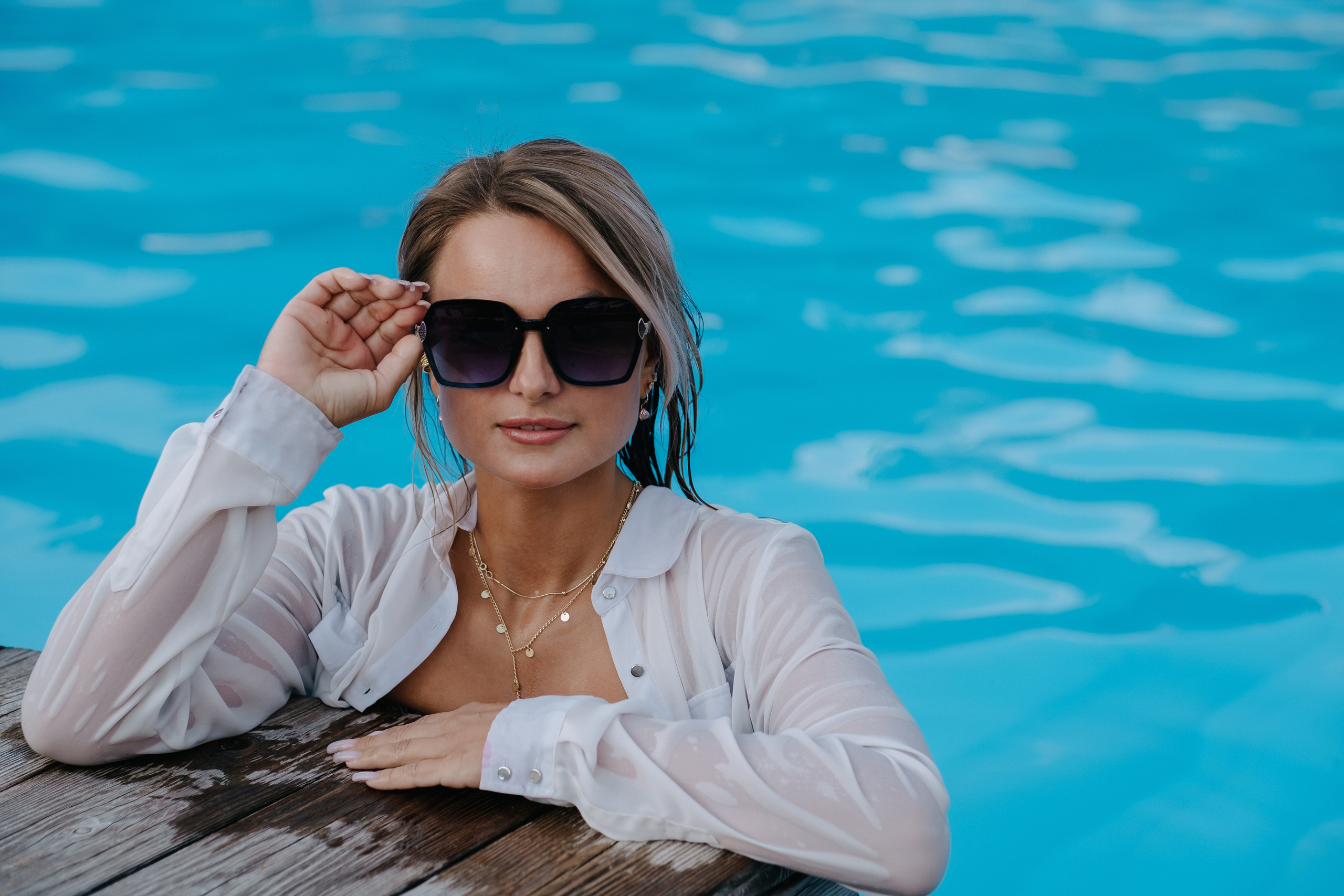 Танцы у бассейна. Фотограф Москва, Смоленск