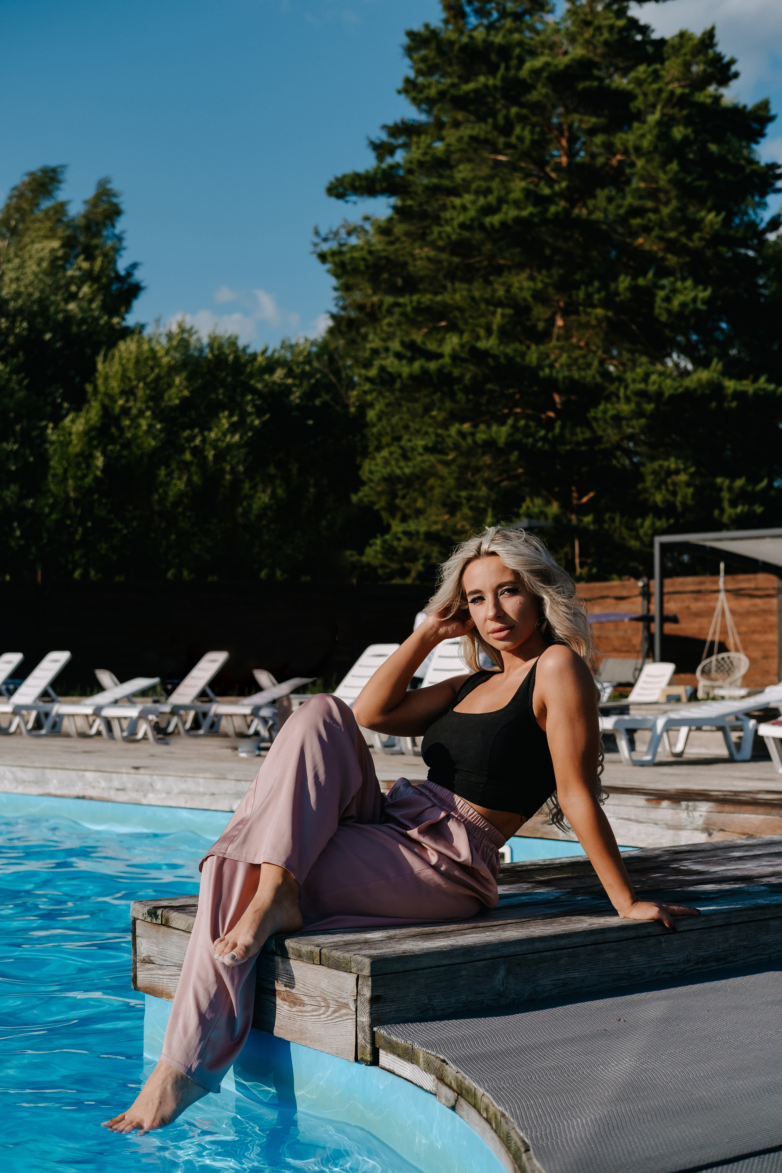 Танцы у бассейна. Фотограф Москва, Смоленск