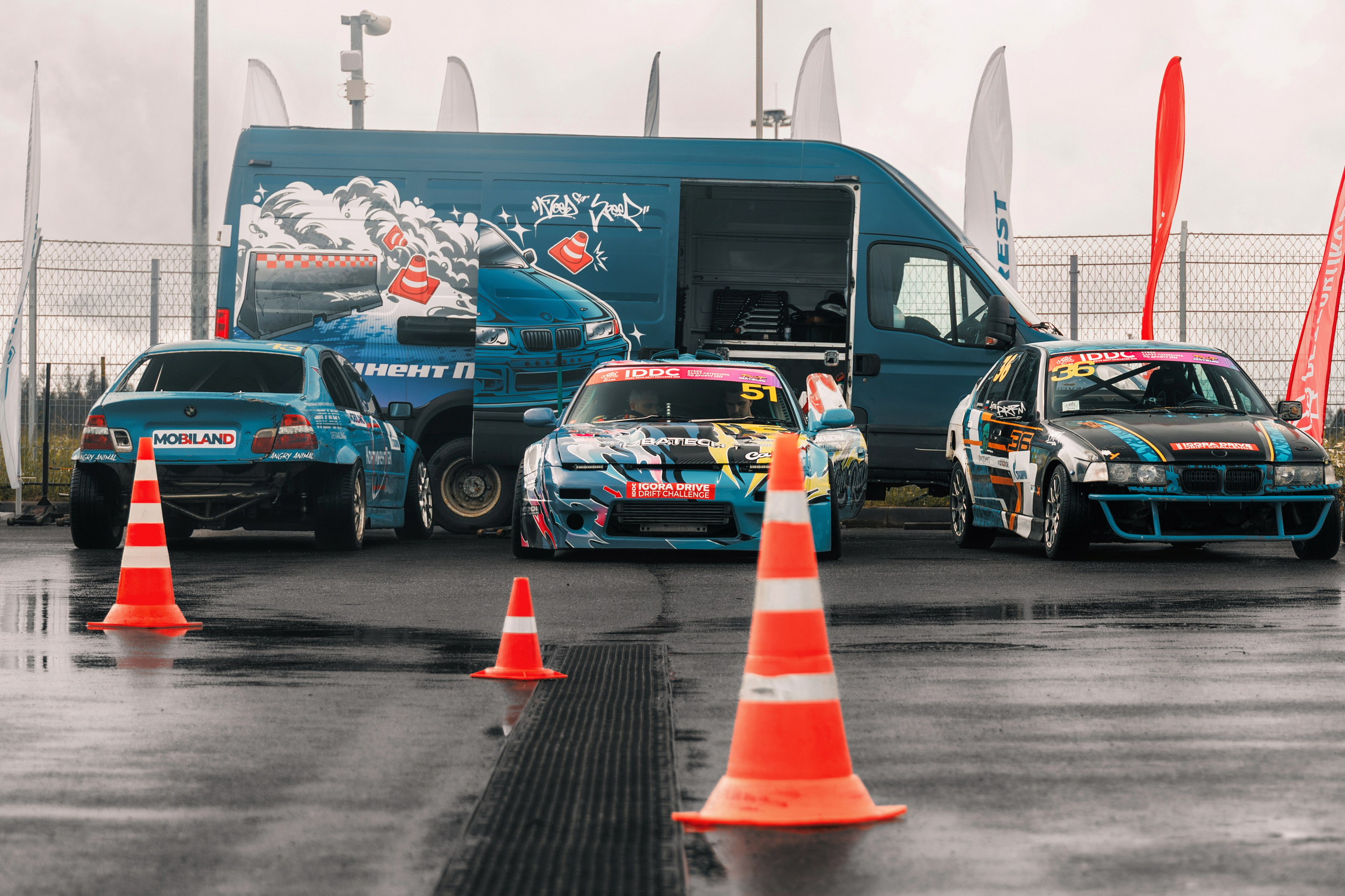 IDDC Этап 2: Бетонный Колизей и блогеры в деле