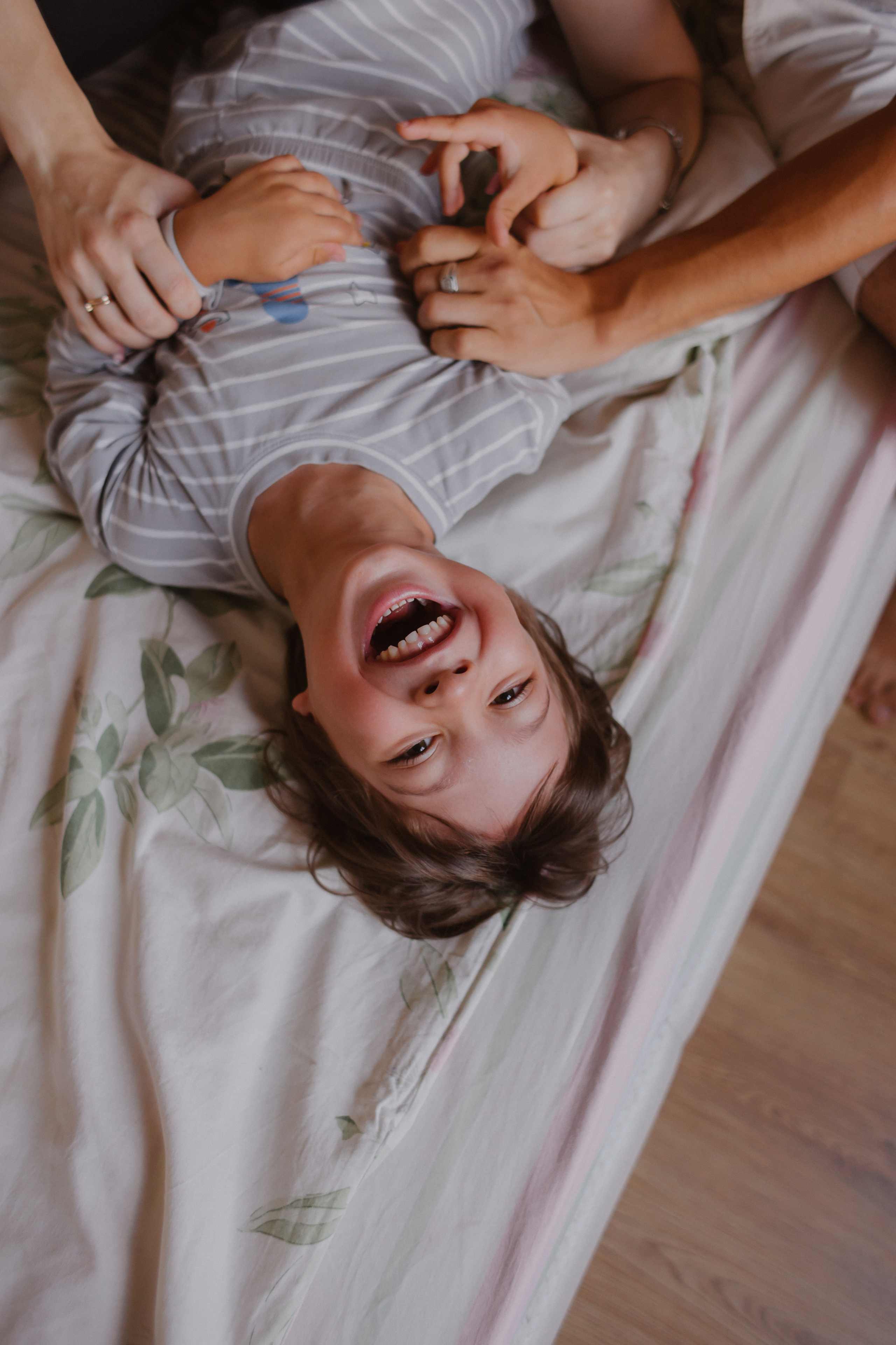 Домашняя фотосессия Оля + Евгений + Даня. Свадебный и семейный фотограф г. Волгоград Биленко Ангелина