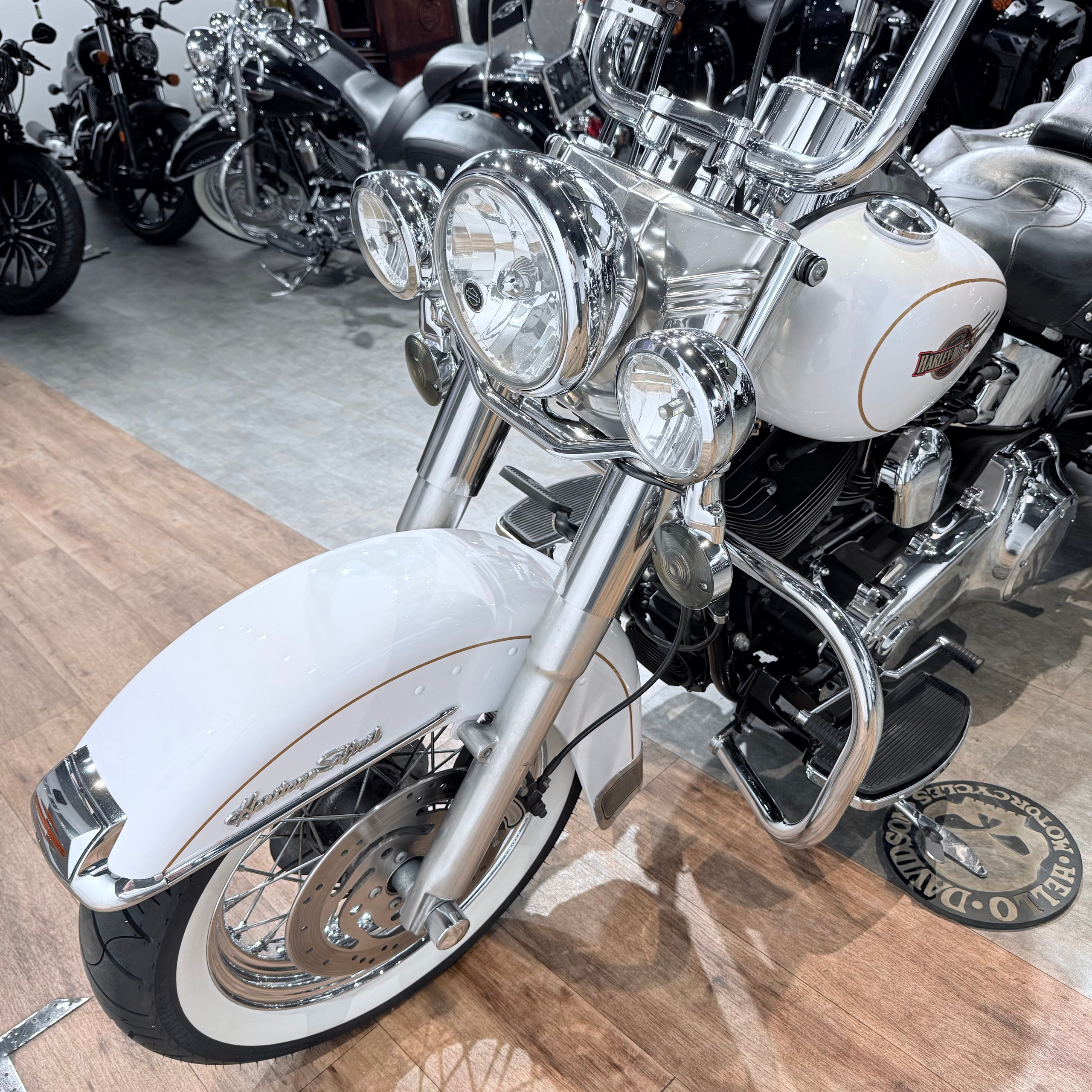 2007 Softail Heritаgе 96 Whitе Pearl. Hello Davidson, Москва. Только хорошие мотоциклы…