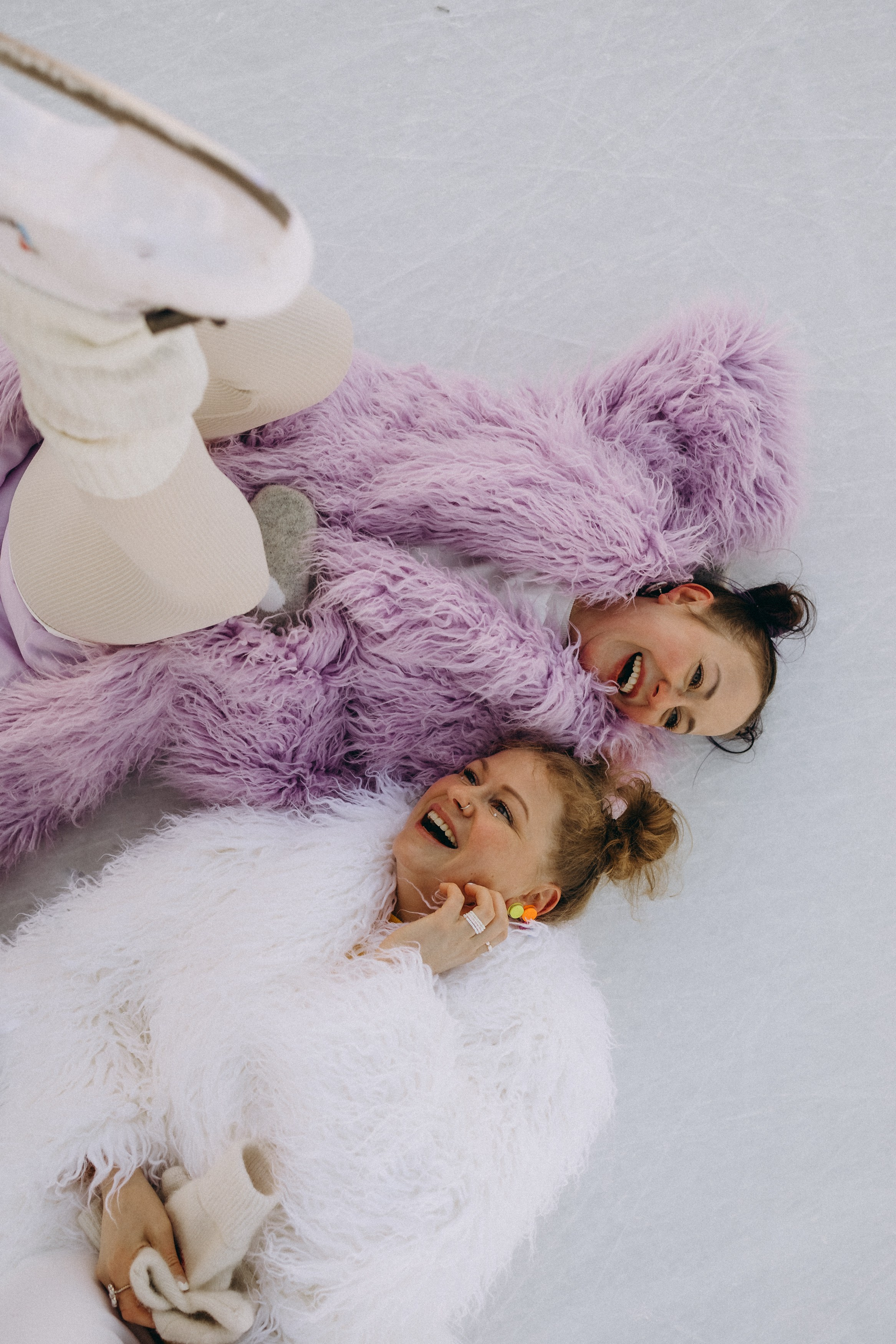 Катя, Арина. Главная