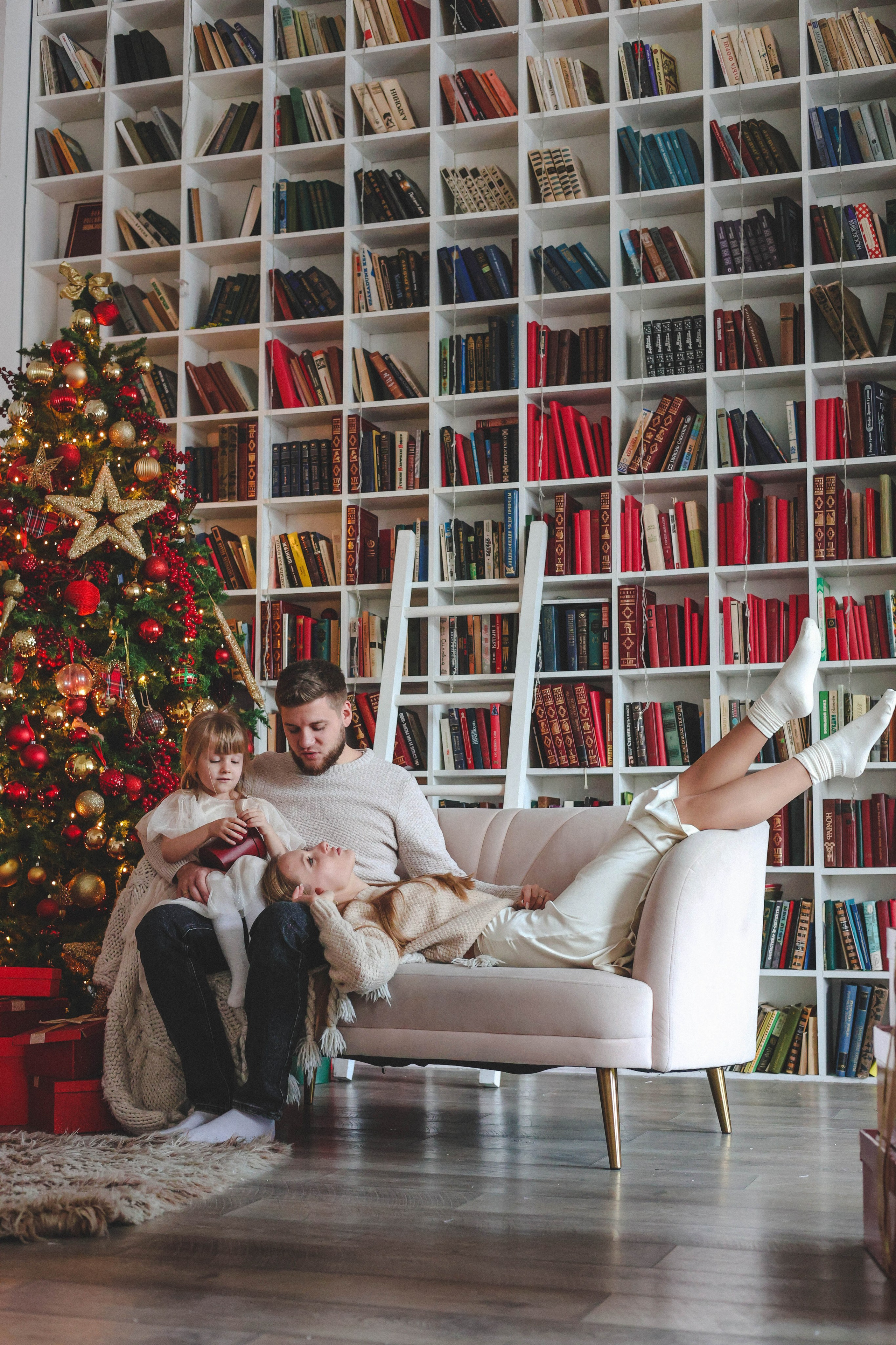 Новогодняя история «Кира и ее семья». Фотограф в Москве Анастасия Калинина