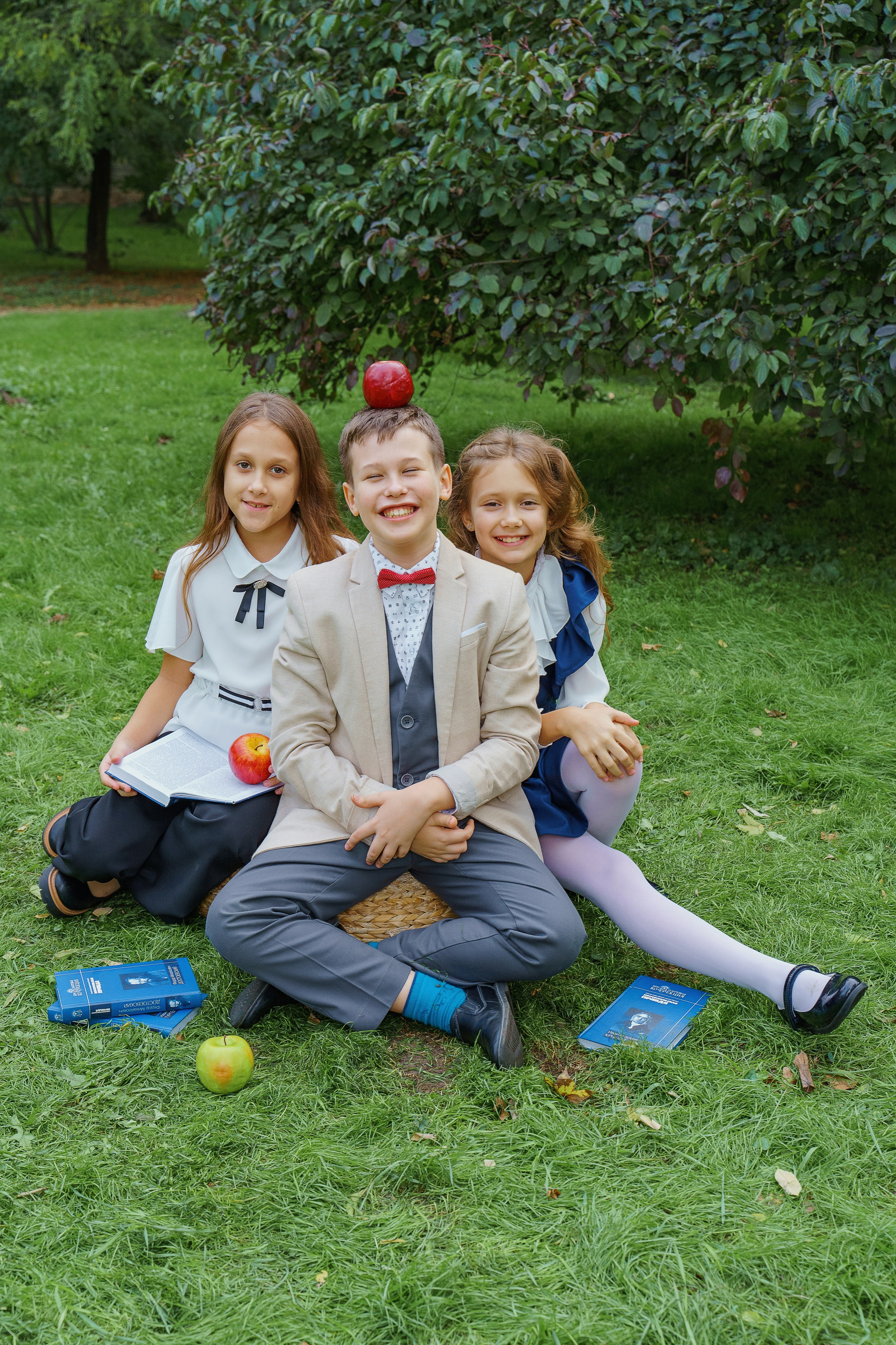 Дизайн «Математика». Стильные выпускные альбомы и индивидуальные фотосессии в Таганроге