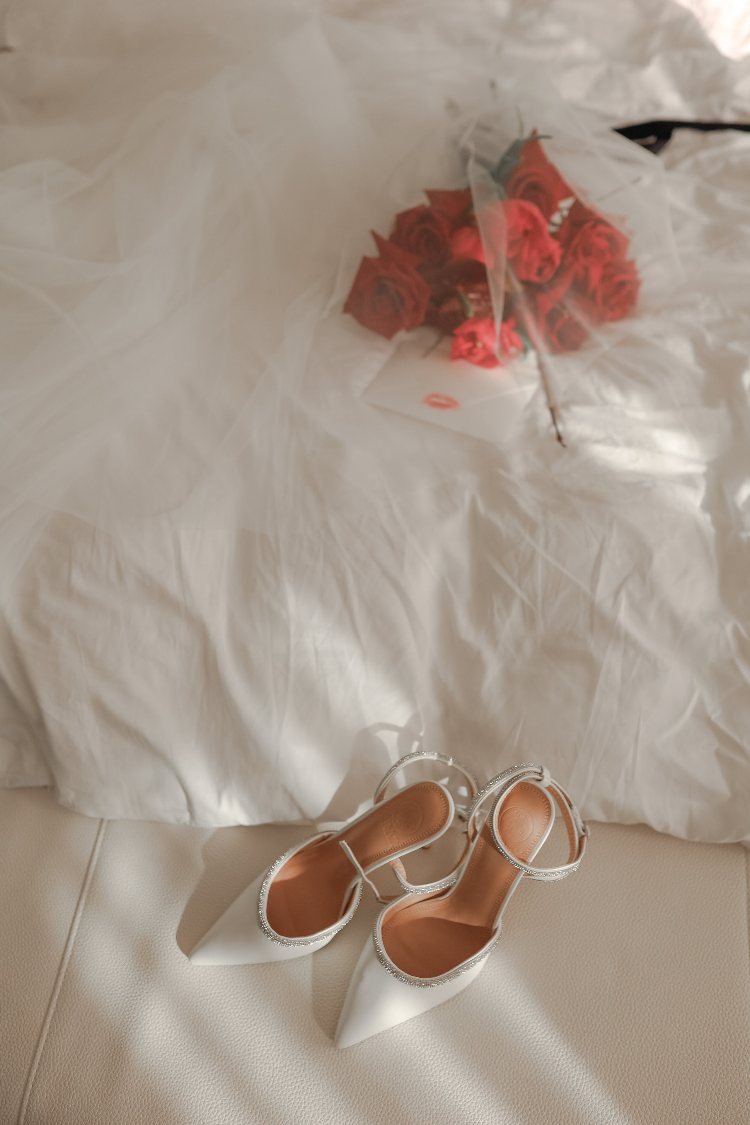 Amour, amour, amour. Главная