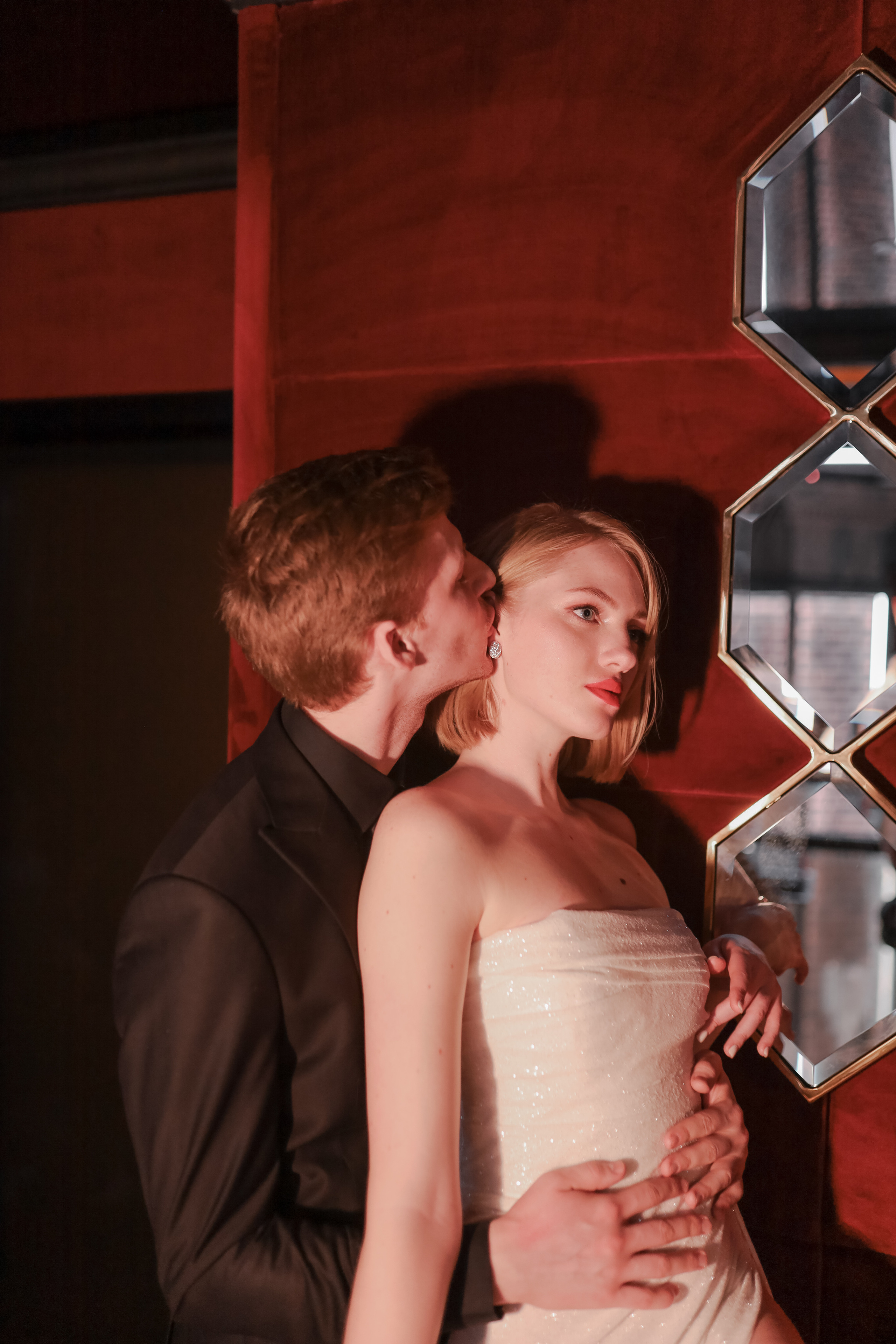 Amour, amour, amour. Главная