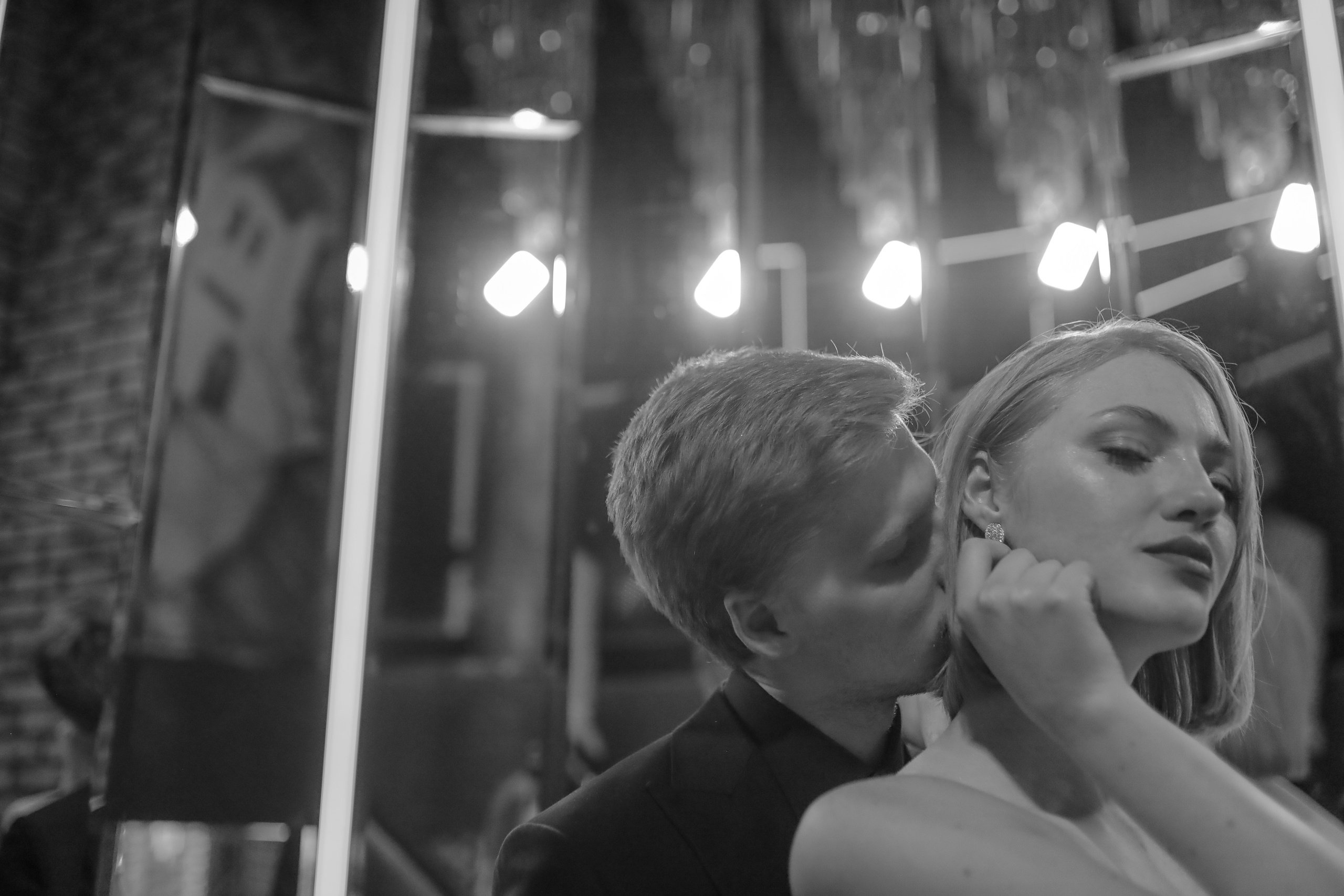 Amour, amour, amour. Главная