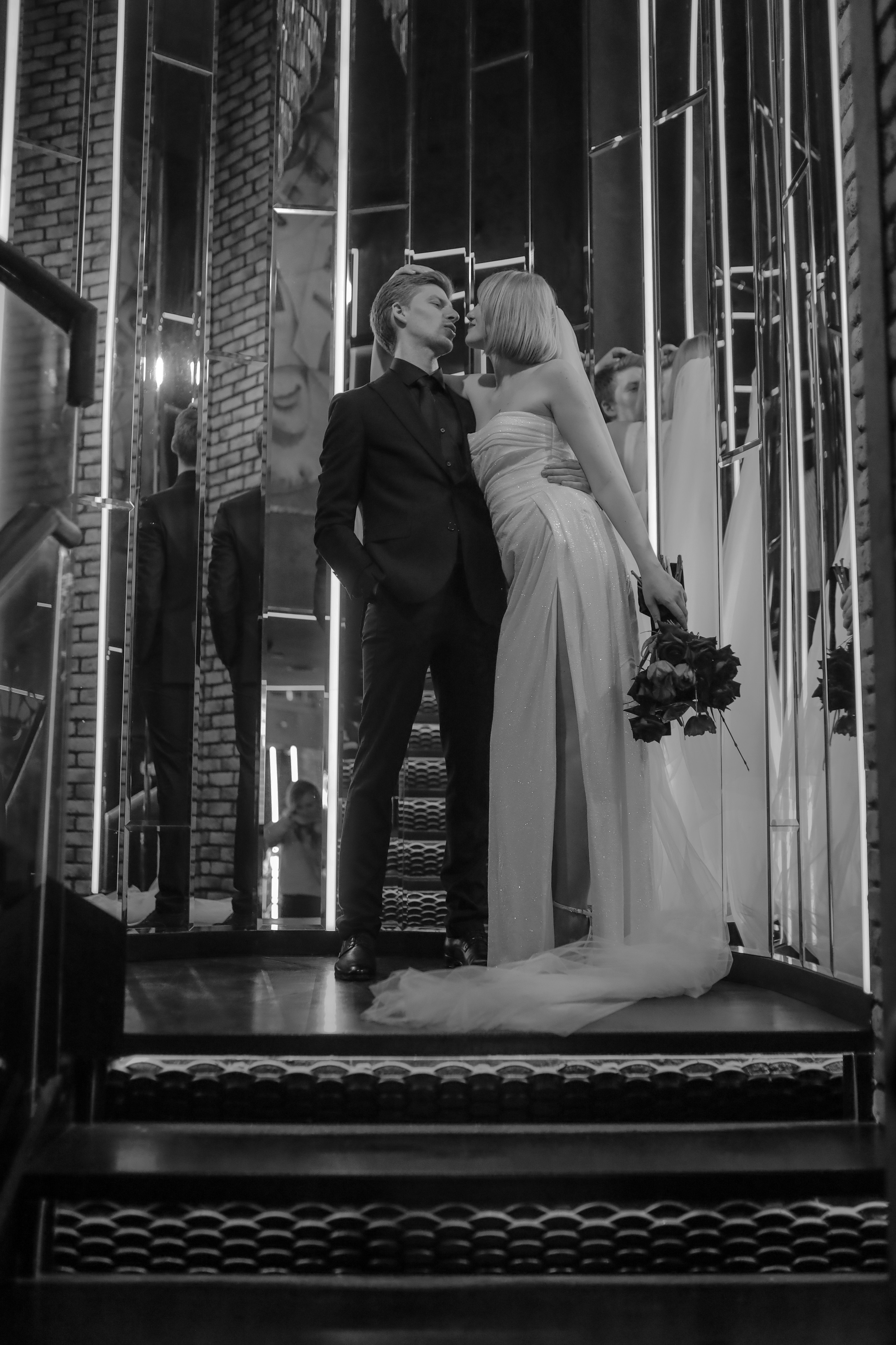 Amour, amour, amour. Главная