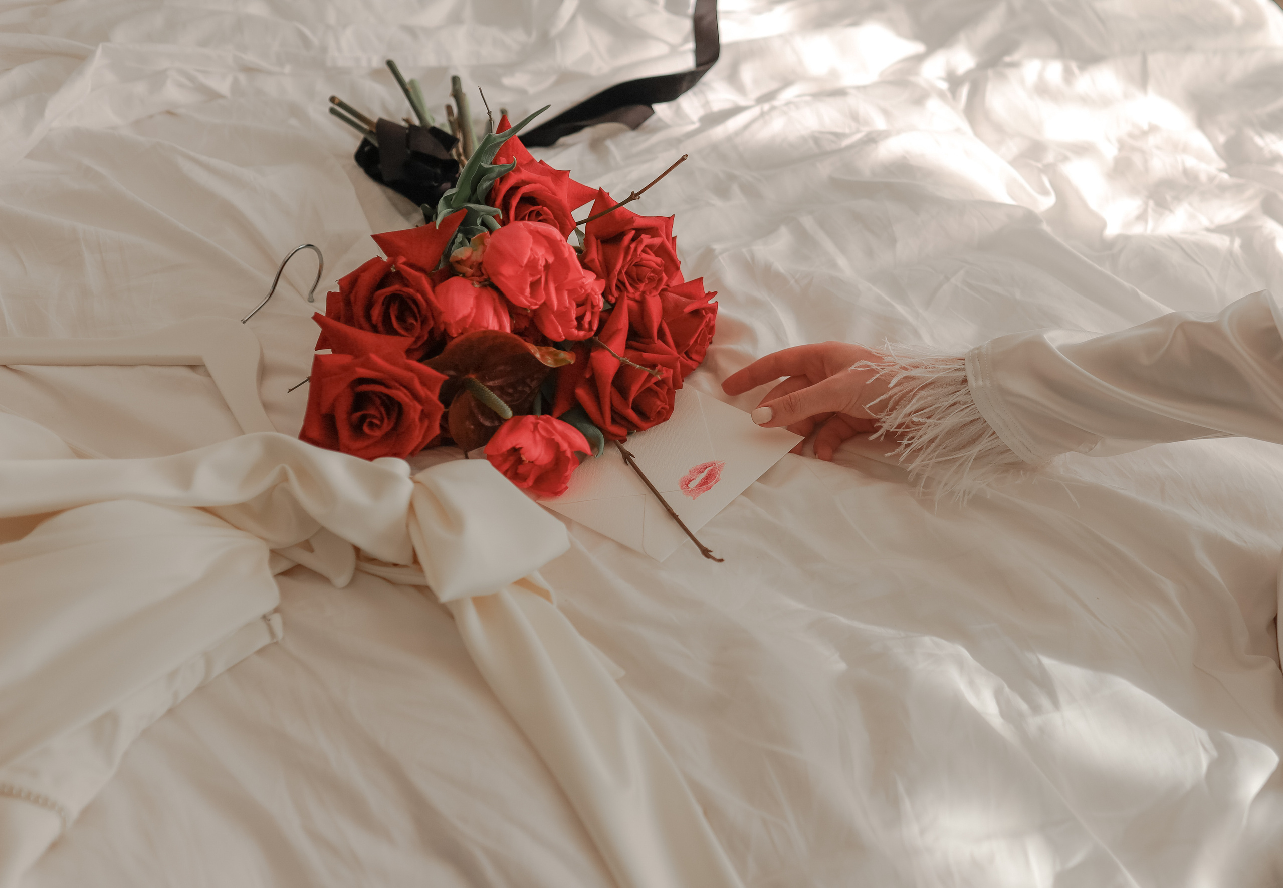 Amour, amour, amour. Главная