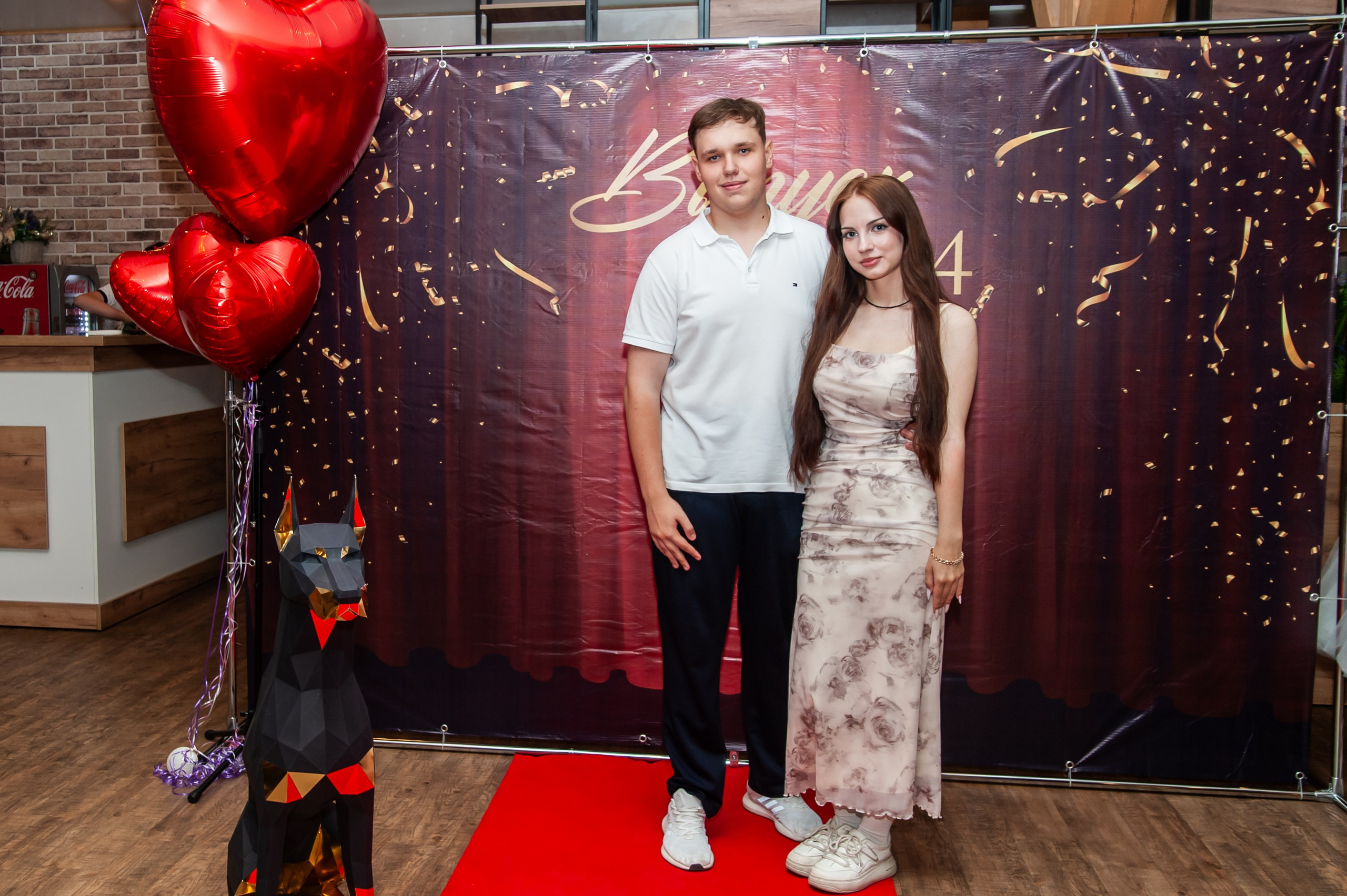 Выпускной МАОУ СОШ № 17 им. Эдуарда Есаяна. Свадебный и семейный фотограф Денис Лукьянов в Краснодаре, Краснодарском крае и Республике Крым