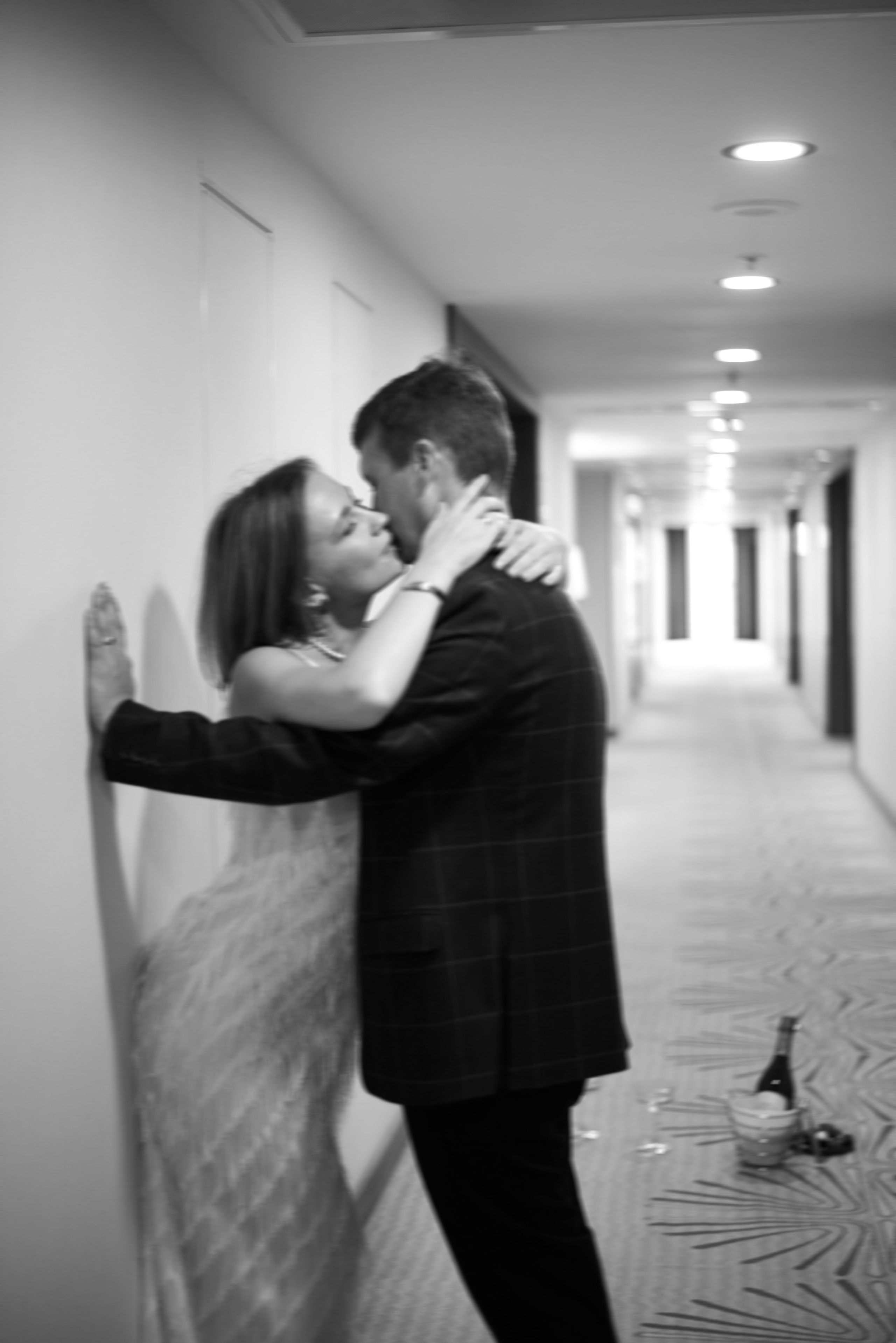 Семейная парная фотосессия в отеле лавстори. Фотограф Анастасия Малашенко, Новосибирск