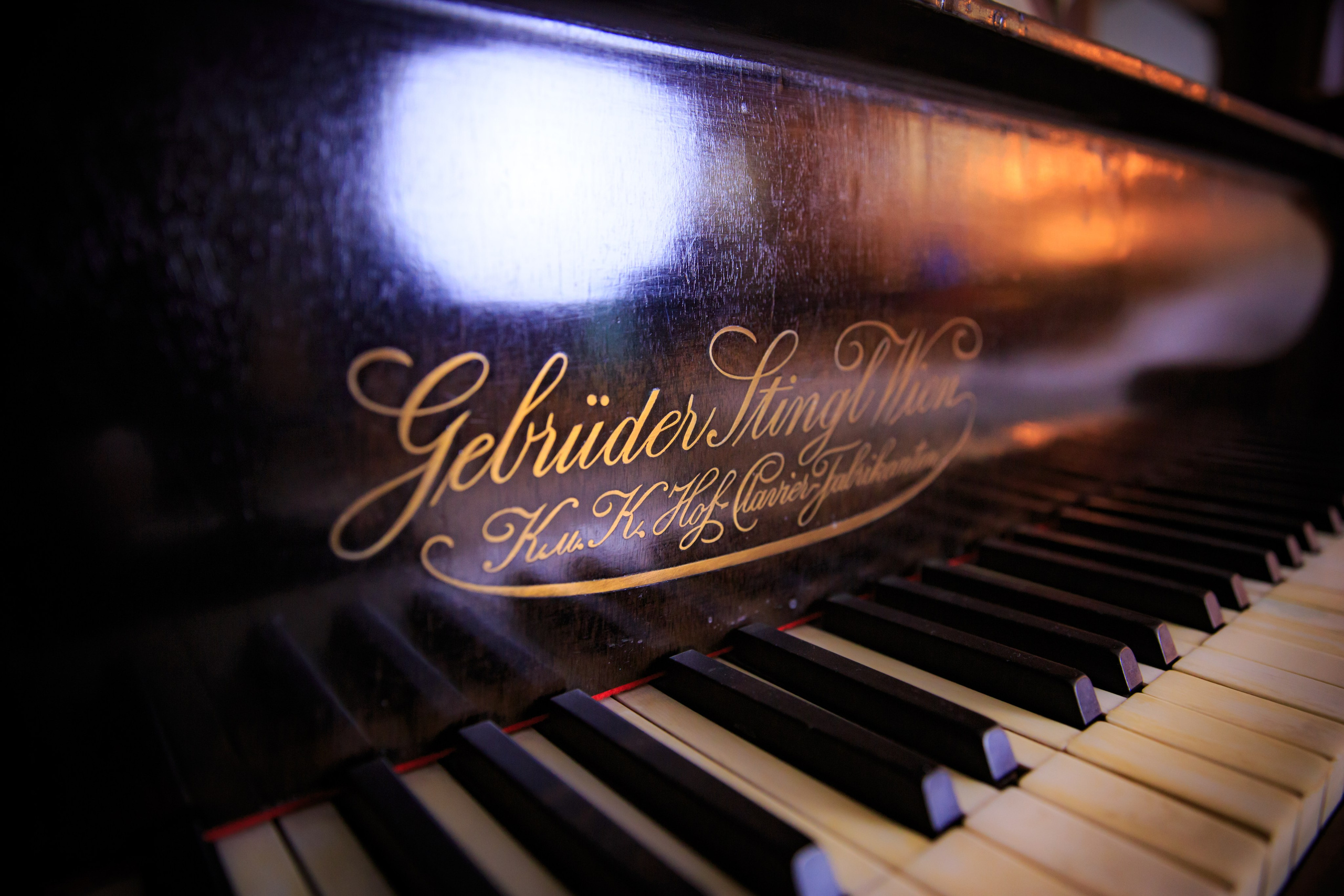 Интерьерные локации FOTOGEN: 7 уникальных фотозон для вашей фотосессии. Интерьерная фотостудия FOTOGEN г. Краснодар