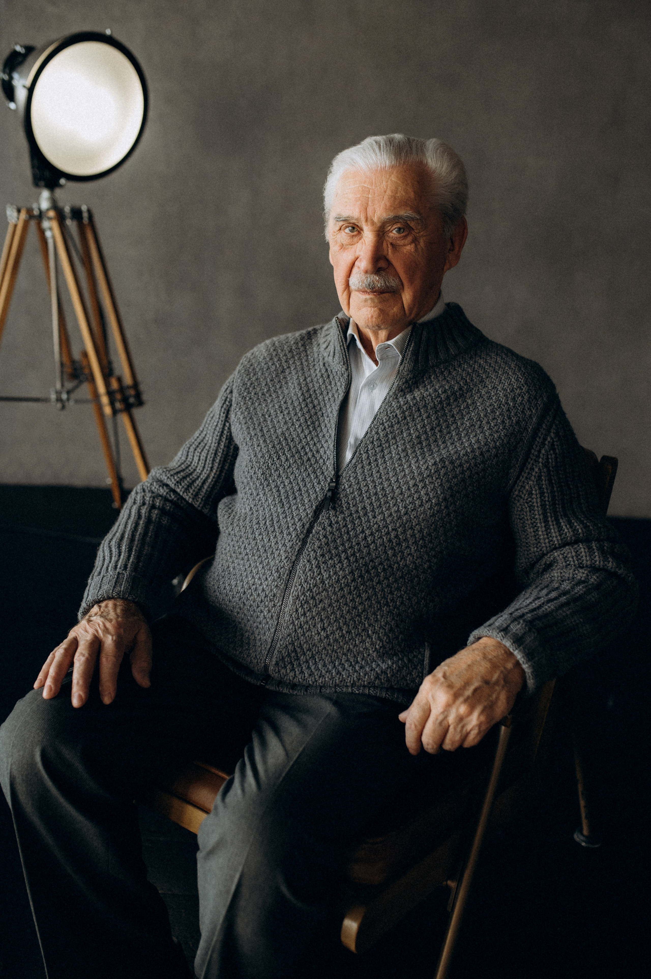 Фотосессия большой семьи в студии. Семейный фотограф в Новосибирске Женя Индрикова