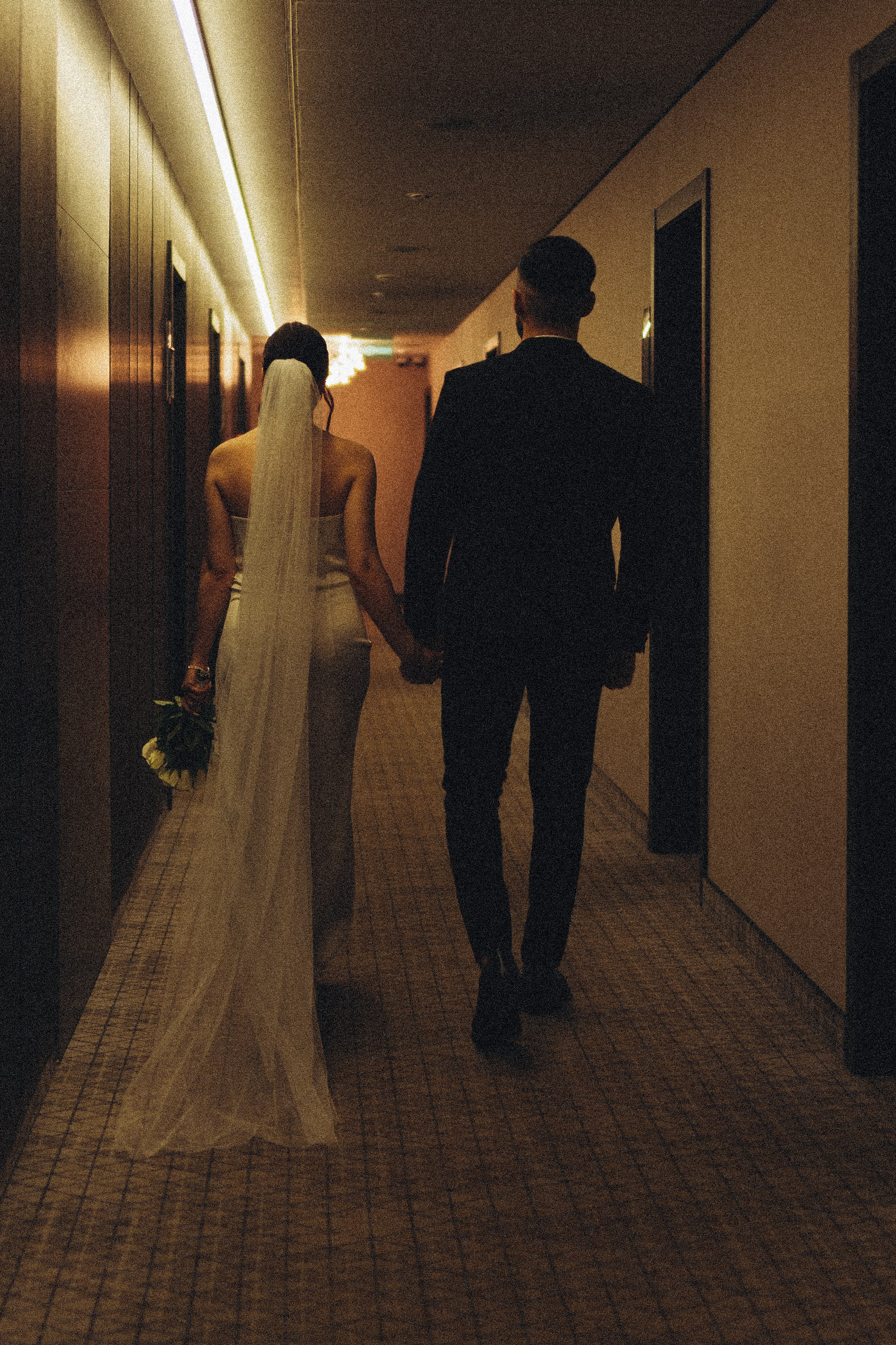 СВАДЕБНАЯ СЬЕМКА СБОРОВ ЖЕНИХА И НЕВЕСТЫ В ОТЕЛЕ И ТАКЖЕ ФОТОСЕССИИЯ В ОТЕЛЕЕ МЕГАПОЛИС БРЯНСК. Профессиональный фотограф, Санкт-Петербург — Виктория Богомолова