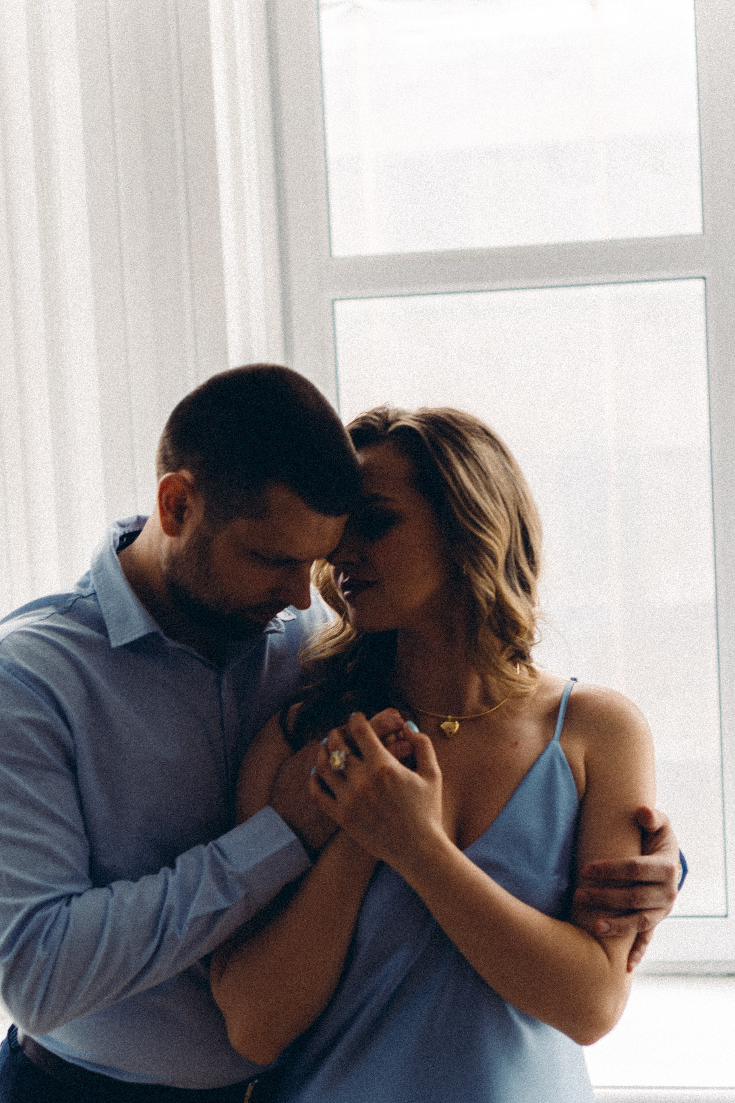 СТУДИЯ И ПРОГУЛКА ДЛЯ ПАРЫ. Профессиональный фотограф, Санкт-Петербург — Виктория Богомолова