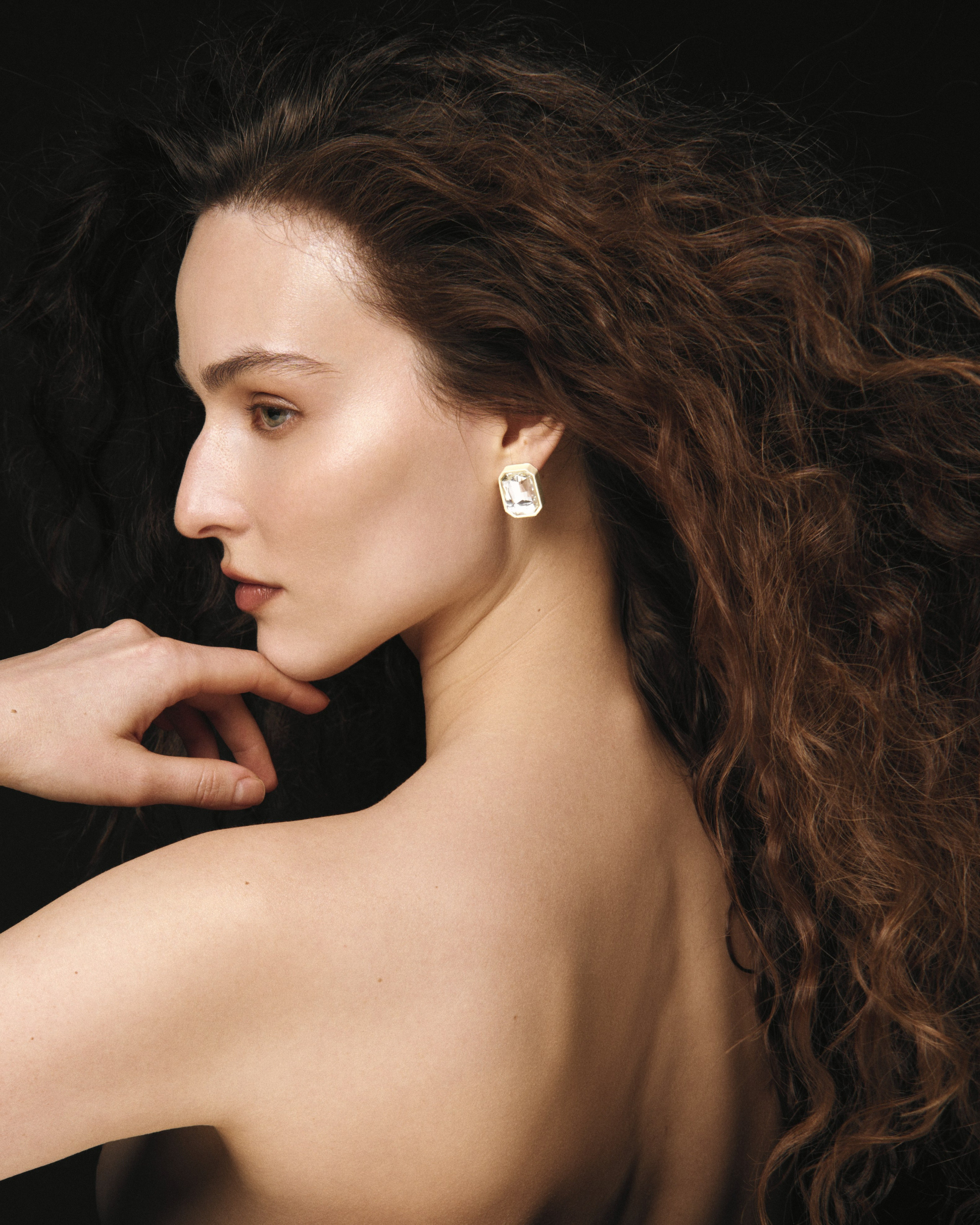 VICTORIA (editorial). Anastasia Patshina